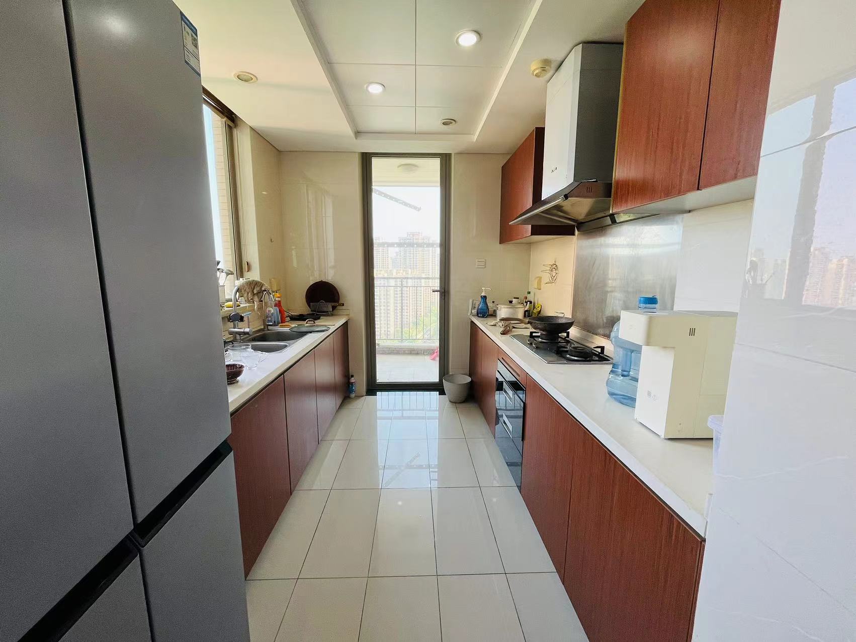 晋合湘水湾二期 4室2厅3卫 172.00万 晋合湘水湾二期 4室2厅3卫 172.00万室内图