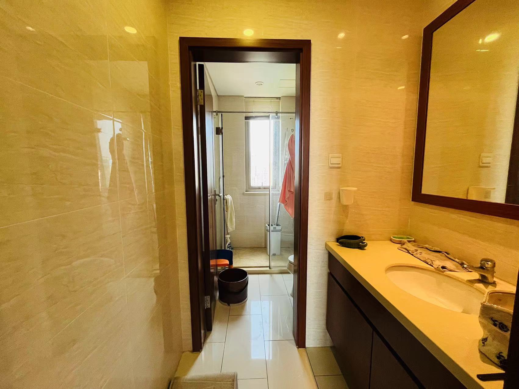 晋合湘水湾二期 4室2厅3卫 172.00万 晋合湘水湾二期 4室2厅3卫 172.00万室内图