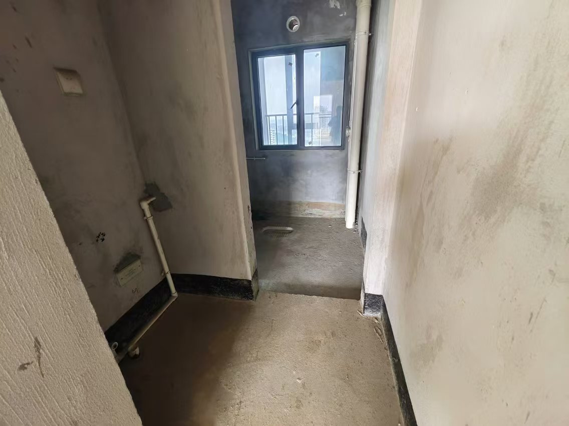 栗雨香堤 3室2厅2卫 46.0万 栗雨香堤 3室2厅2卫 46.0万室内图