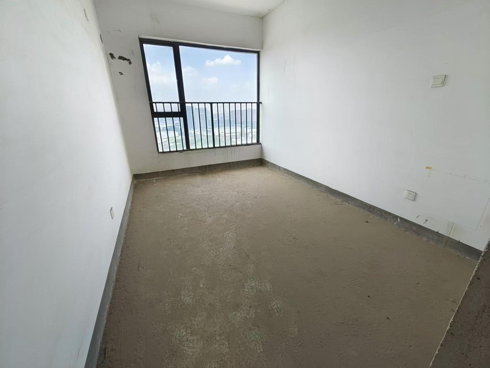 栗雨香堤 3室2厅2卫 46.0万 栗雨香堤 3室2厅2卫 46.0万室内图