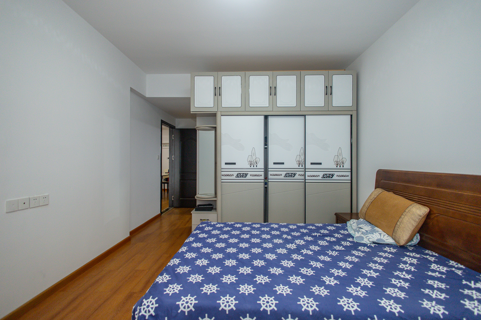 中建悦和城 3室2厅2卫 121.0万 中建悦和城 3室2厅2卫 121.0万卧室