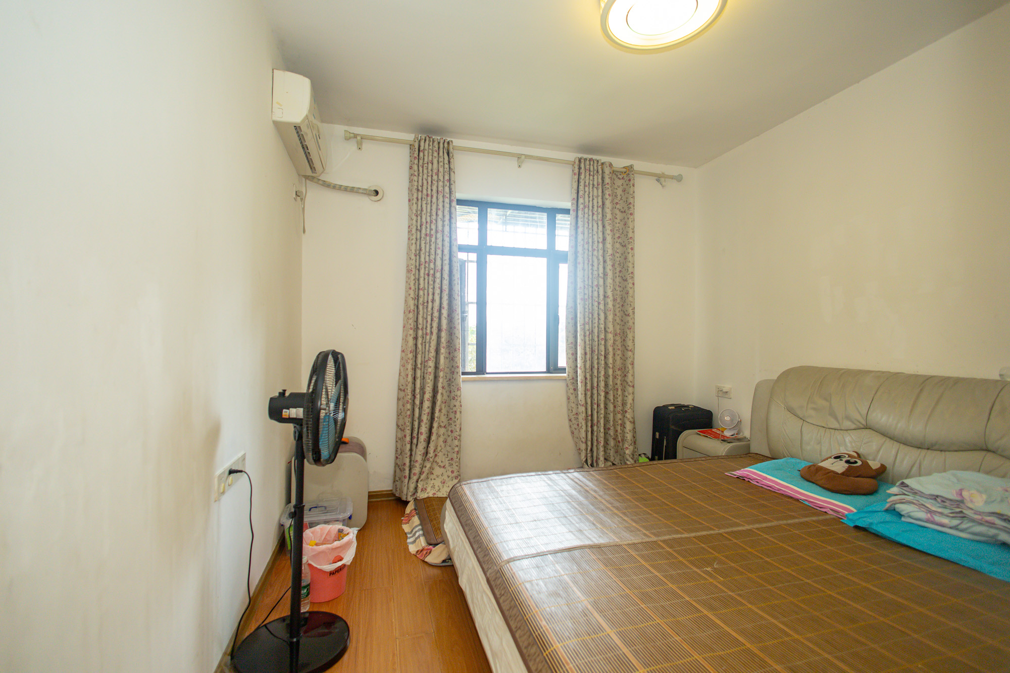 鹏基诺亚山林 3室2厅2卫 85.9万 鹏基诺亚山林 3室2厅2卫 85.9万卧室