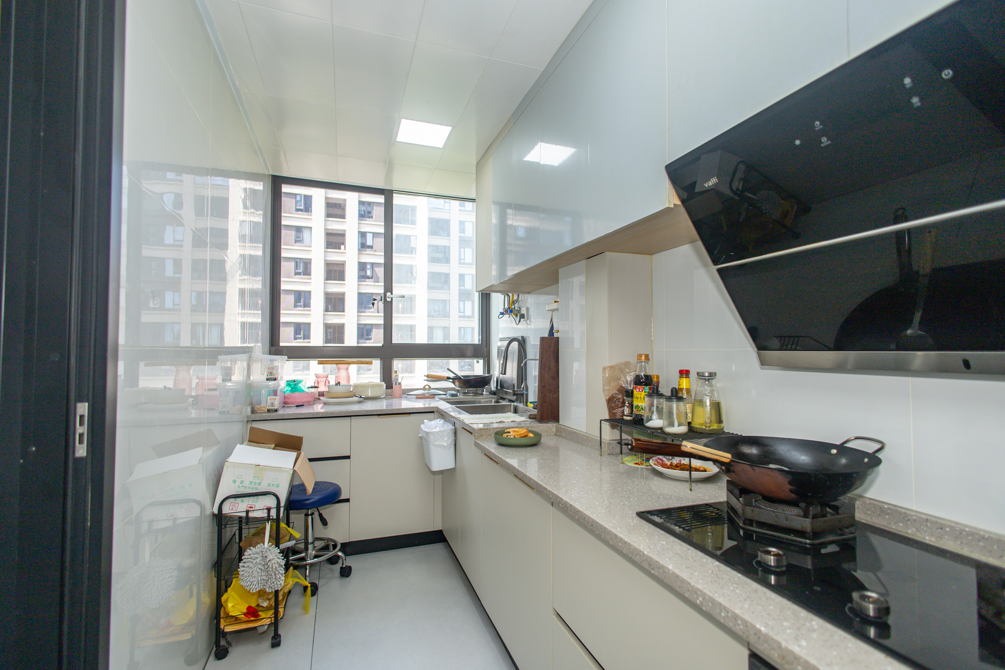 中交建发松雅院  4室2厅2卫    165.0万 中交建发松雅院  4室2厅2卫    165.0万厨房