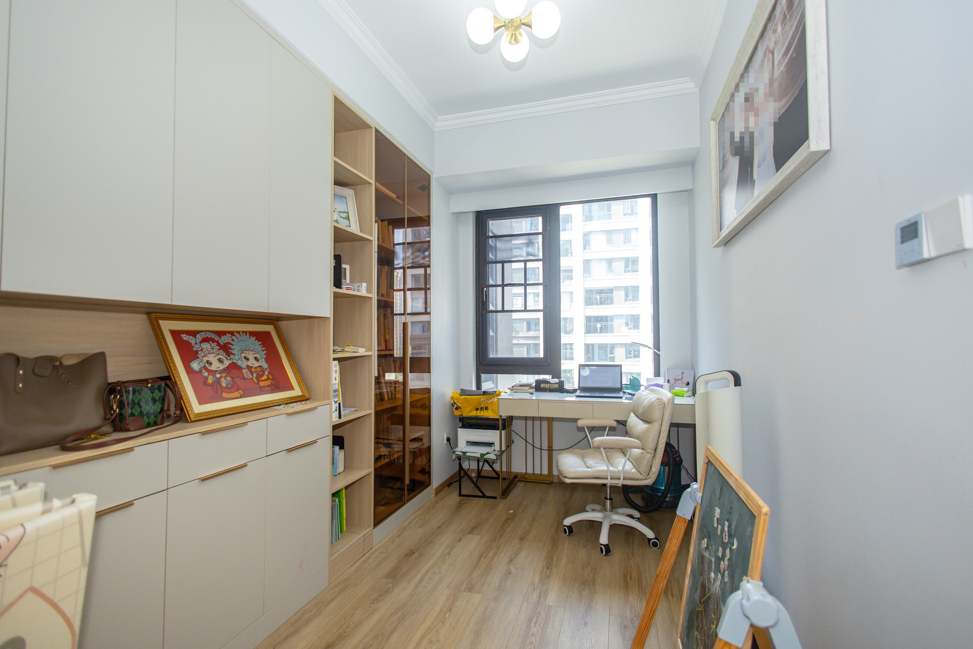 中交建发松雅院  4室2厅2卫    165.0万卧室