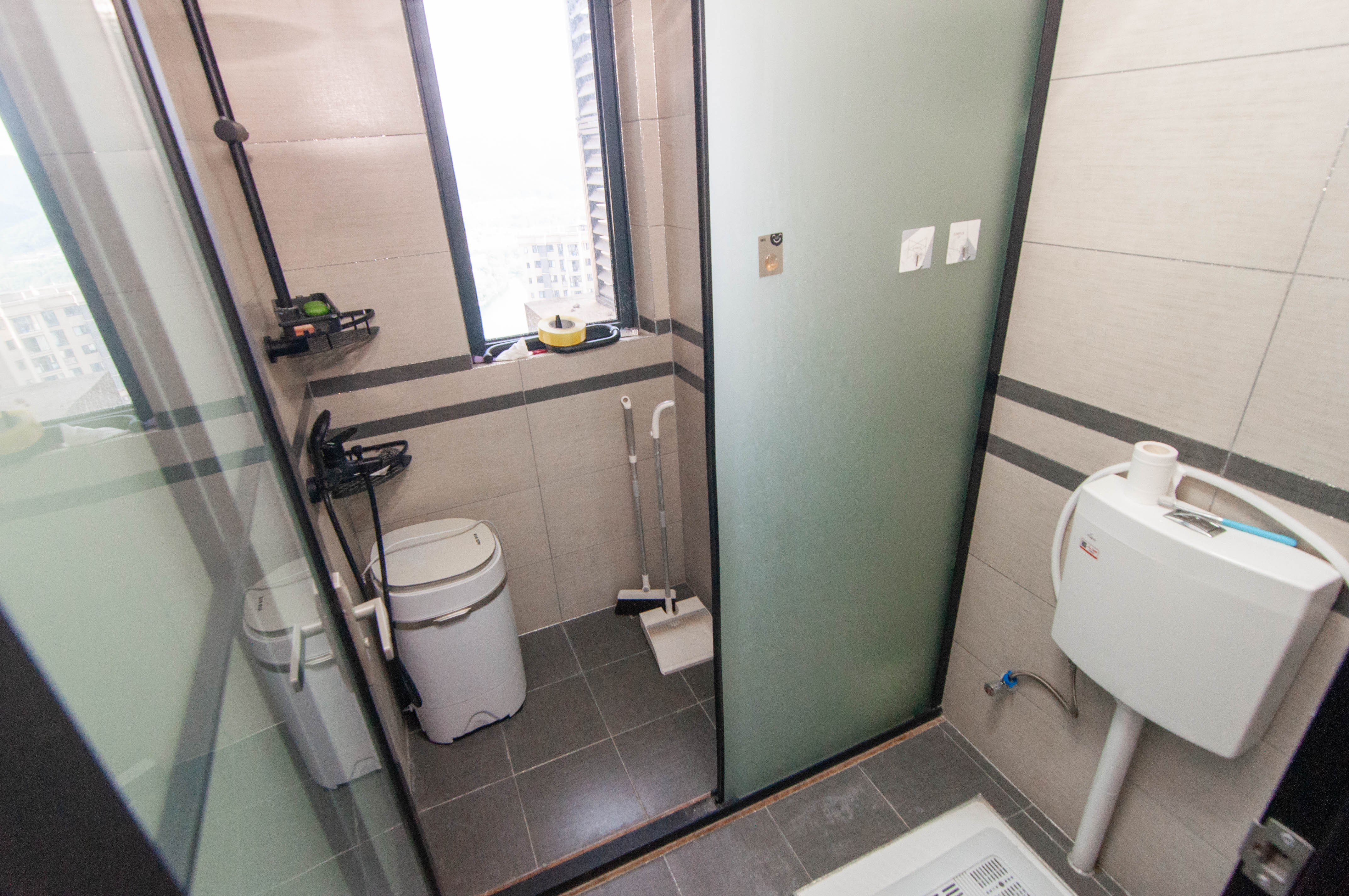 中建梅溪湖中心  4室2廳2衛(wèi)    210.0萬衛(wèi)生間