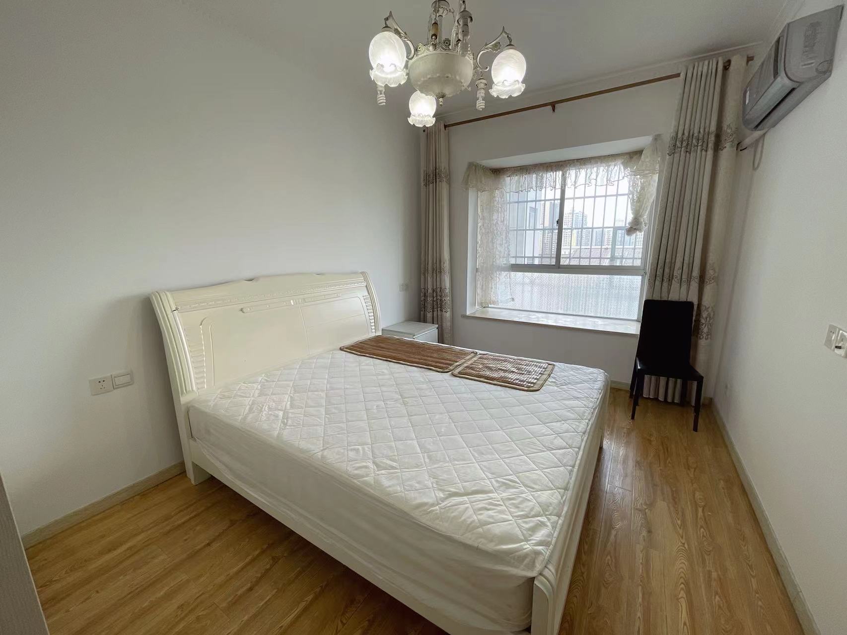 香草园  3室2厅2卫    72.0万 香草园  3室2厅2卫    72.0万室内图