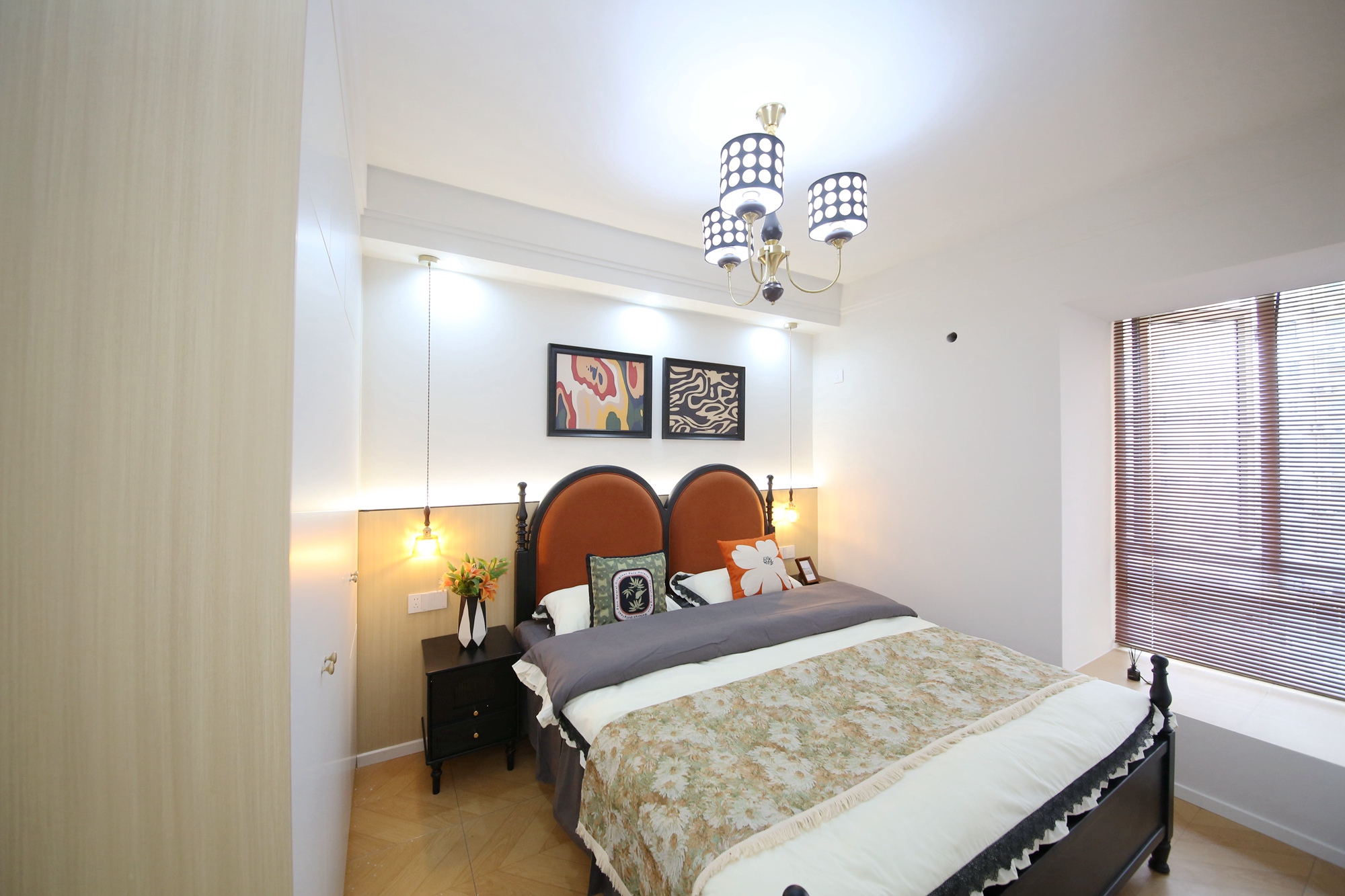 凯通国际城（凯通朝庭）  3室2厅1卫    86.0万卧室