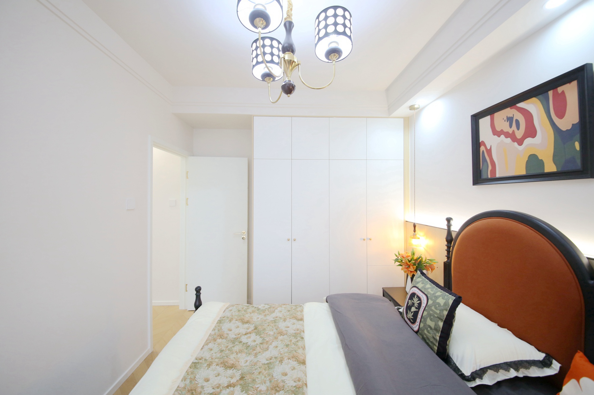 凯通国际城（凯通朝庭）  3室2厅1卫    86.0万卧室