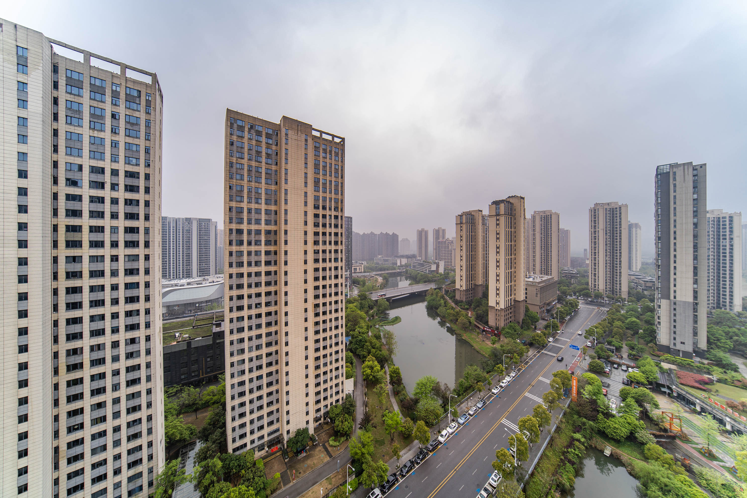 奥克斯滨仕花园（奥克斯洋湖广场/奥克斯中心）  1室2厅2卫   169.00万其他