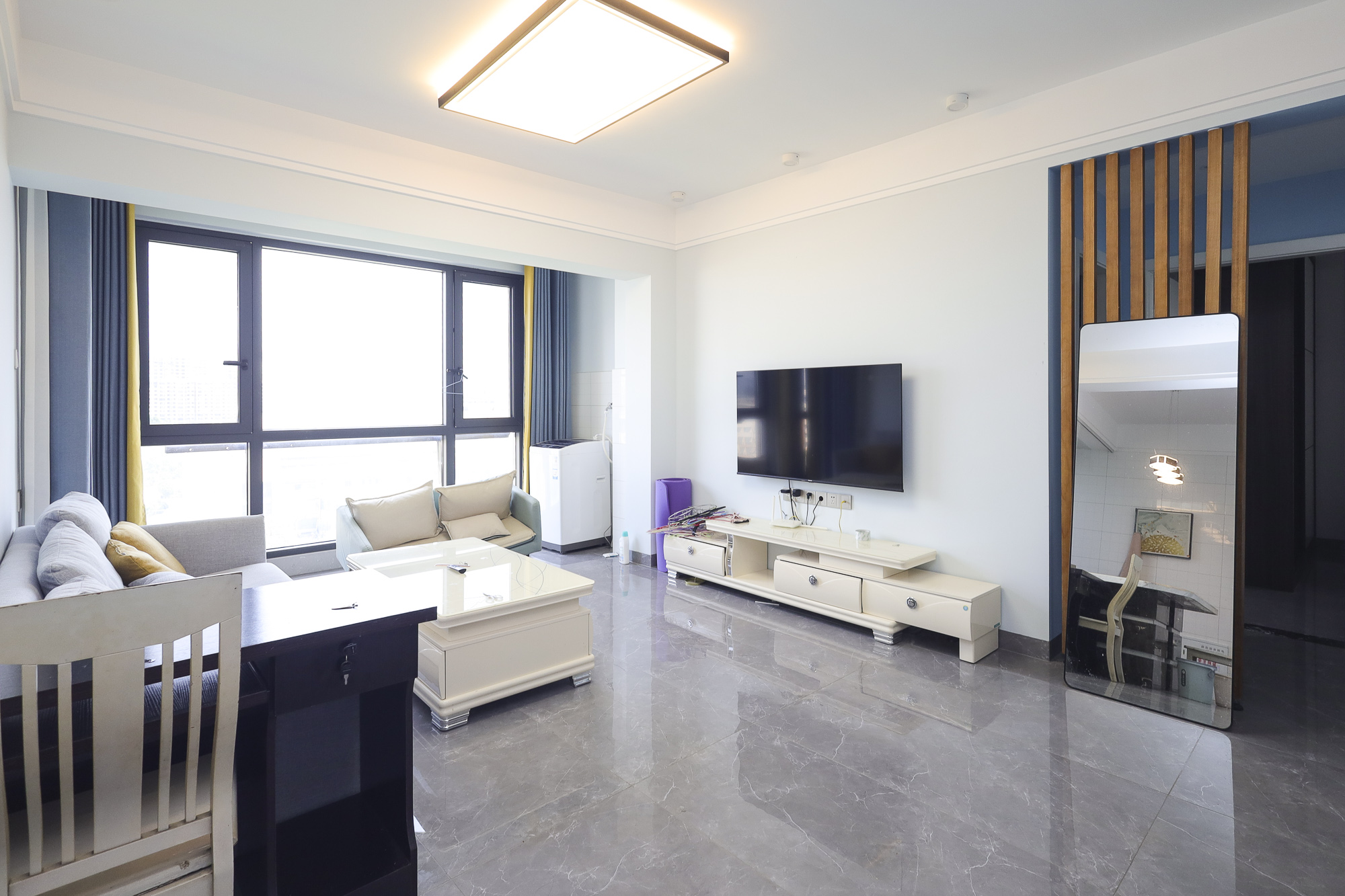 学府星城 3室2厅1卫 58.0万 学府星城 3室2厅1卫 58.0万客厅