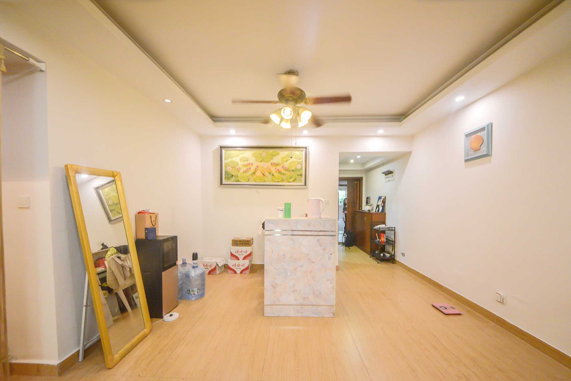 新城新世界一二三期  3室2厅2卫    121.0万 新城新世界一二三期  3室2厅2卫    121.0万客厅