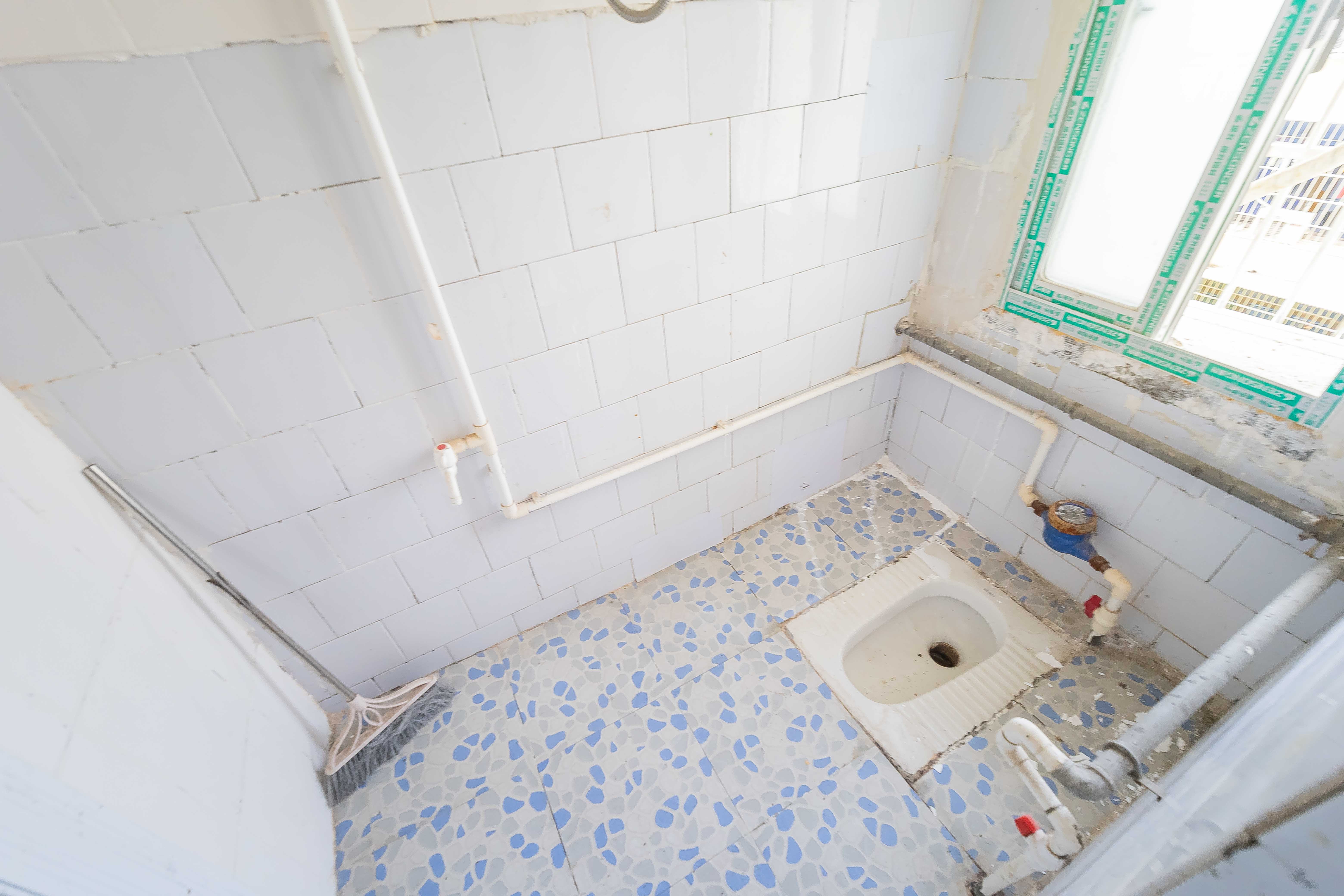 下碧湘街小区  3室2厅1卫    70.0万卫生间