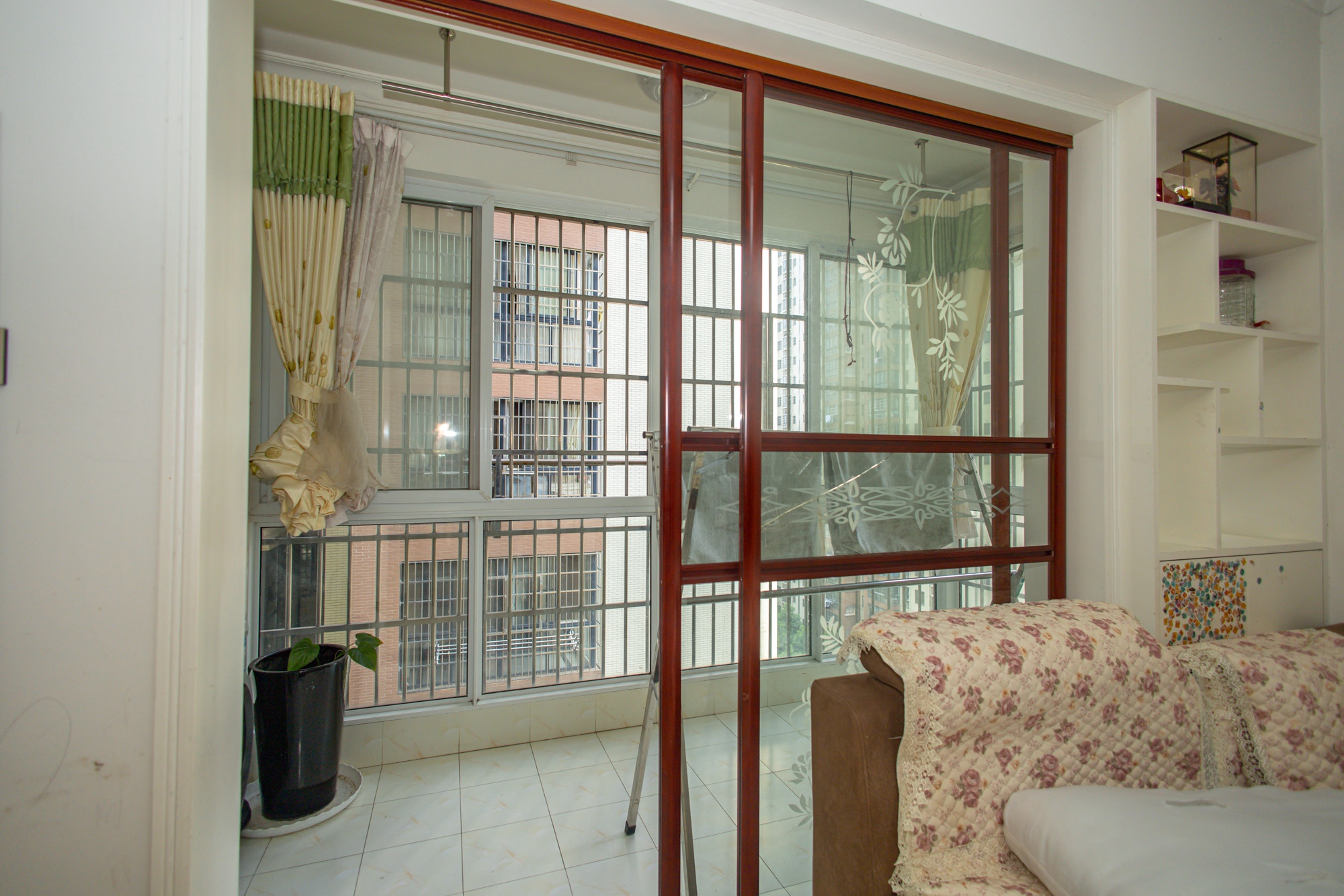 楚天世纪城东苑 2室2厅1卫 49.8万 楚天世纪城东苑 2室2厅1卫 49.8万阳台