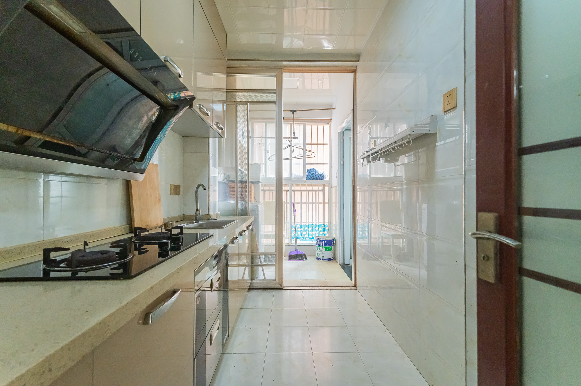 泊林晶城  2室2厅1卫    51.8万 泊林晶城  2室2厅1卫    51.8万厨房