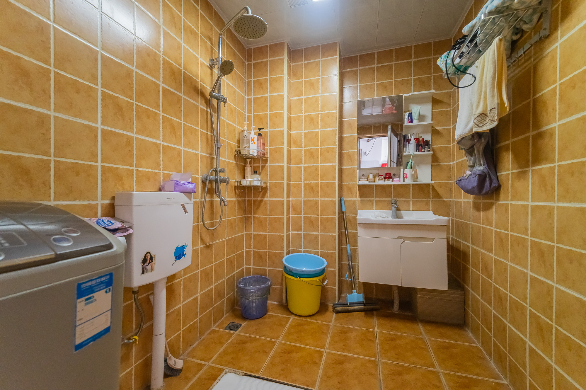 未来漫城 1室1厅1卫 43.5万 未来漫城 1室1厅1卫 43.5万卫生间