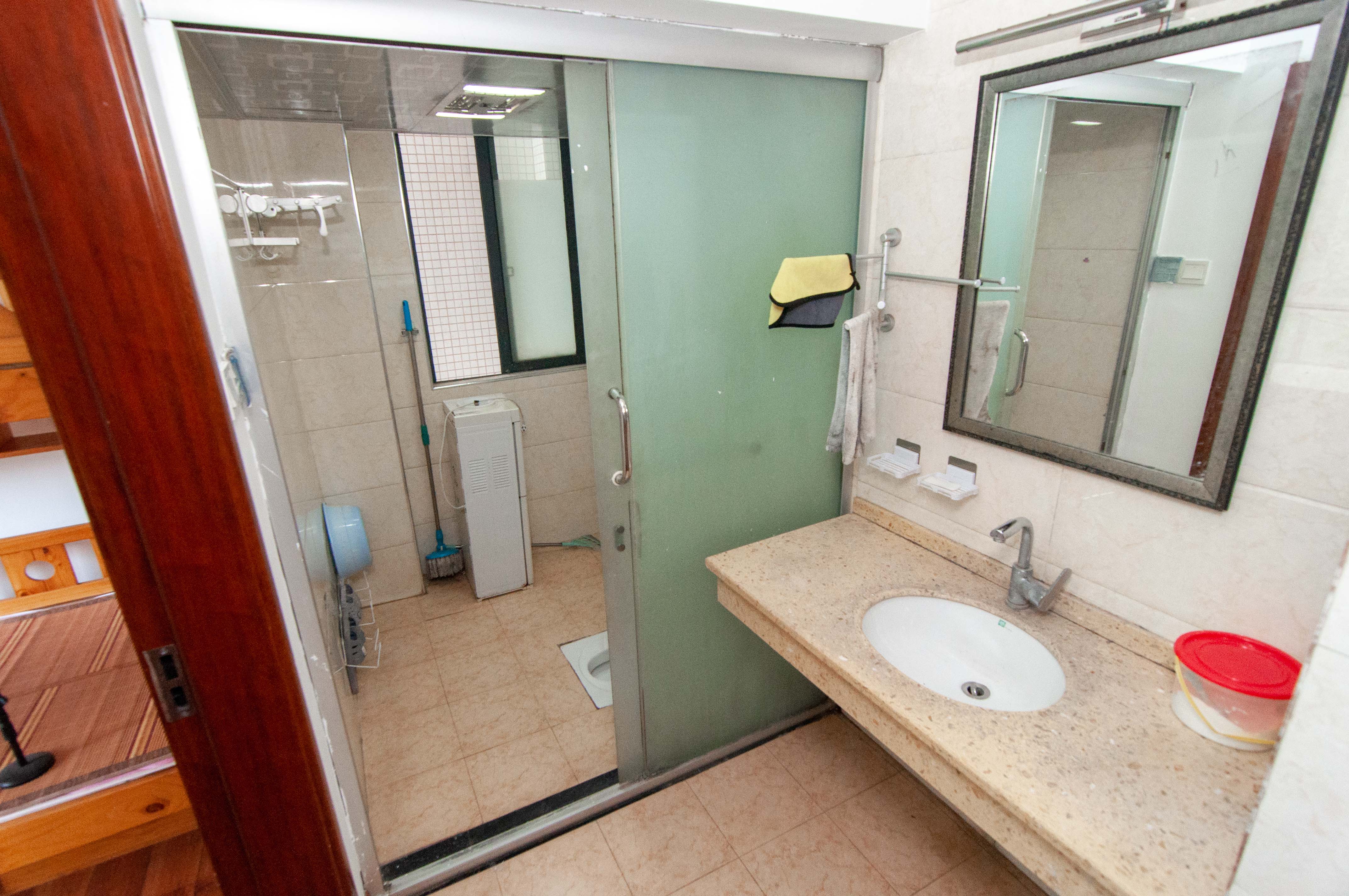 海林馨香雅苑  3室2厅2卫    110.0万 海林馨香雅苑  3室2厅2卫    110.0万卫生间