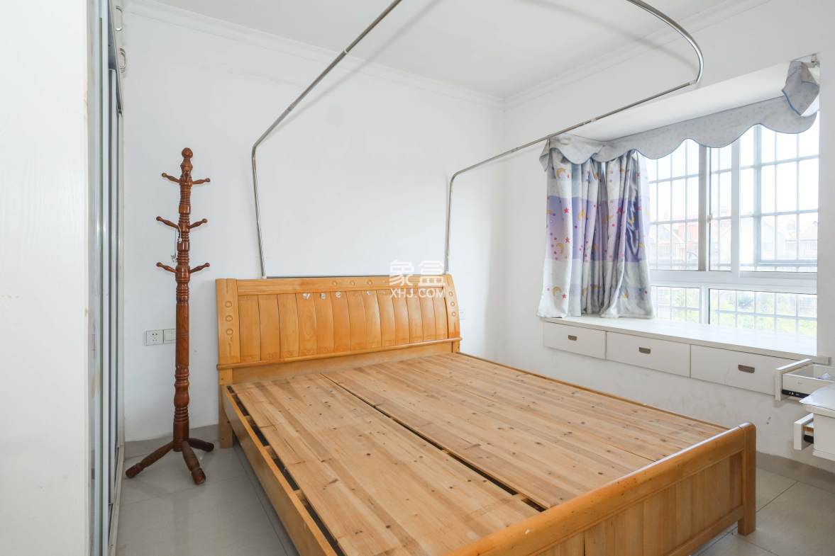 山水英伦 3室2厅1卫 101.0万 山水英伦 3室2厅1卫 101.0万卧室