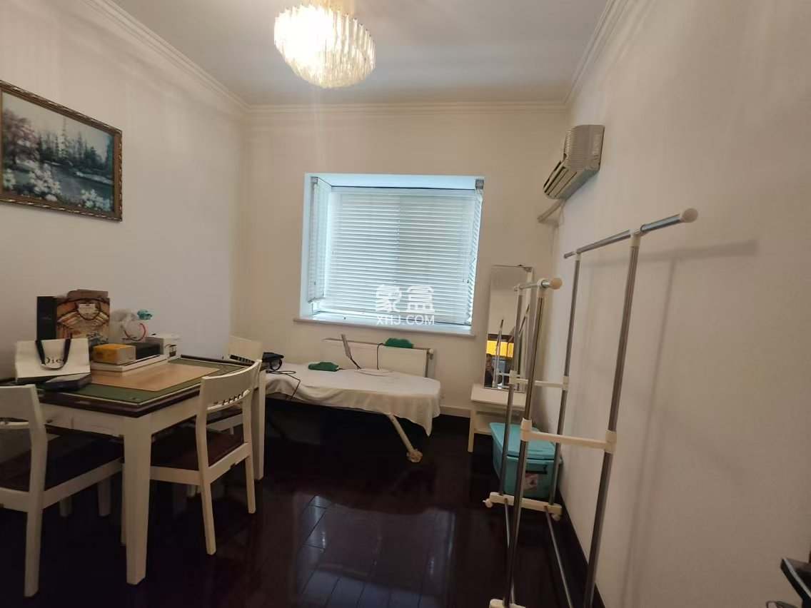 方圆小区  5室2厅2卫    115.0万 方圆小区  5室2厅2卫    115.0万室内图