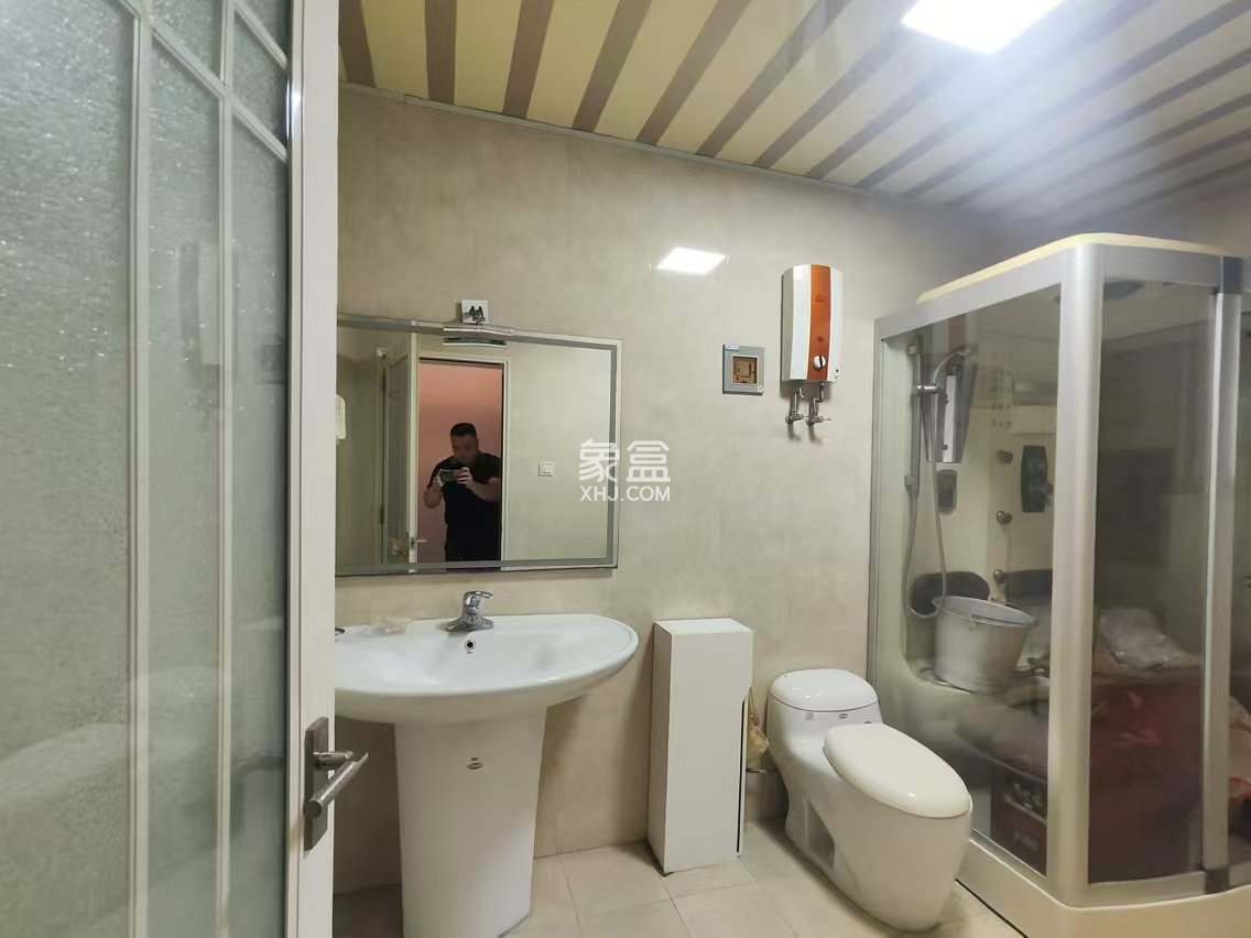 方圆小区  5室2厅2卫    115.0万 方圆小区  5室2厅2卫    115.0万室内图