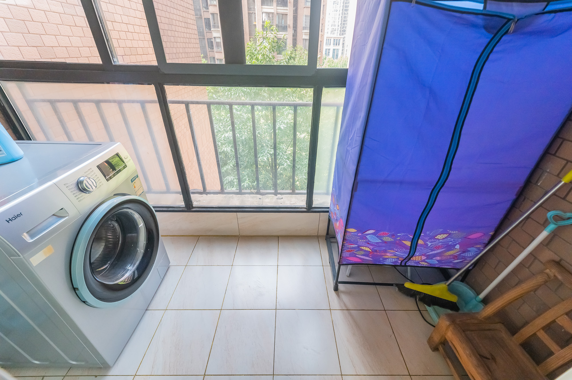 华润凤凰城一期 3室2厅1卫 95.0万 华润凤凰城一期 3室2厅1卫 95.0万阳台