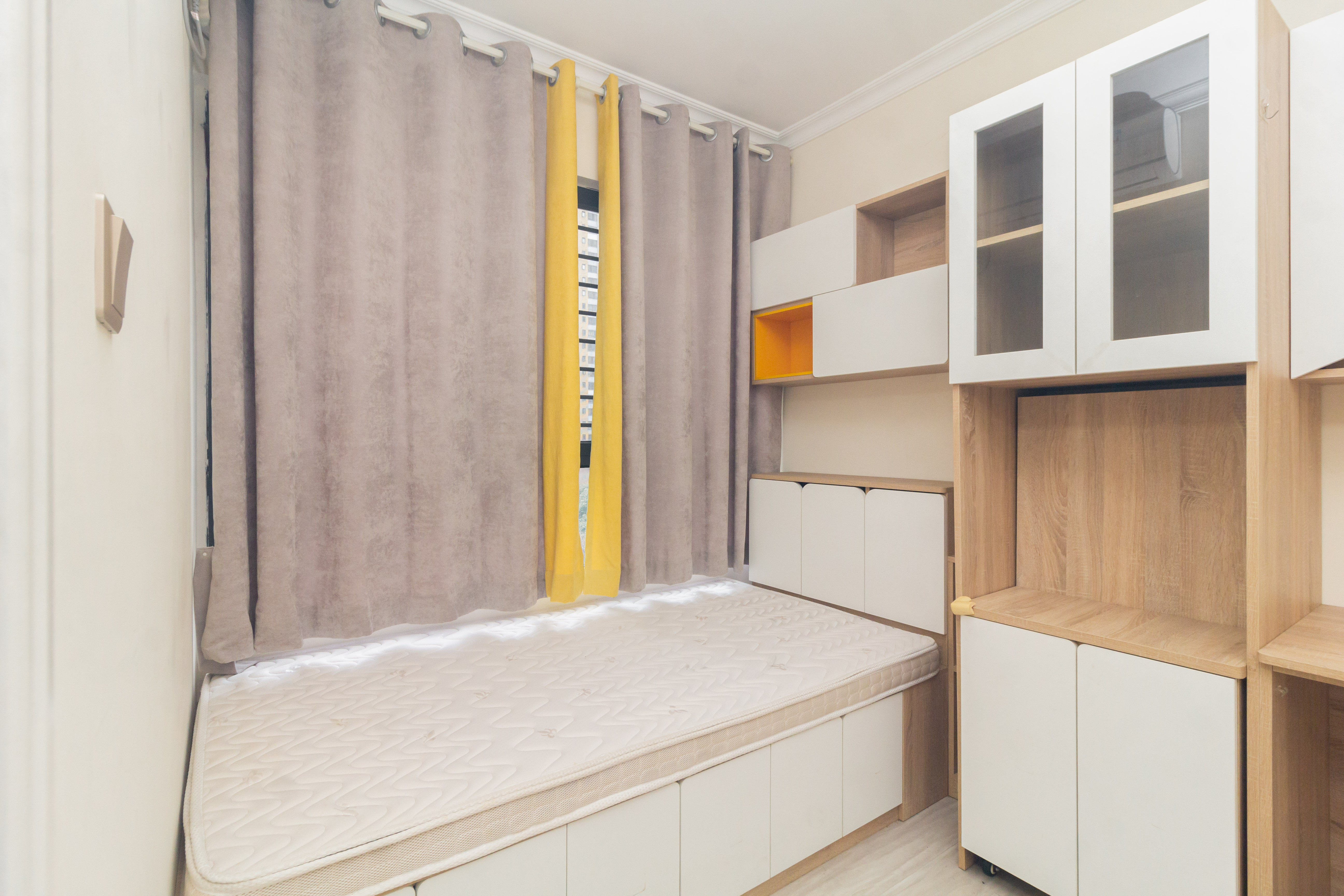 中国铁建国际城二期  4室2厅2卫    97.8万 中国铁建国际城二期  4室2厅2卫    97.8万卧室