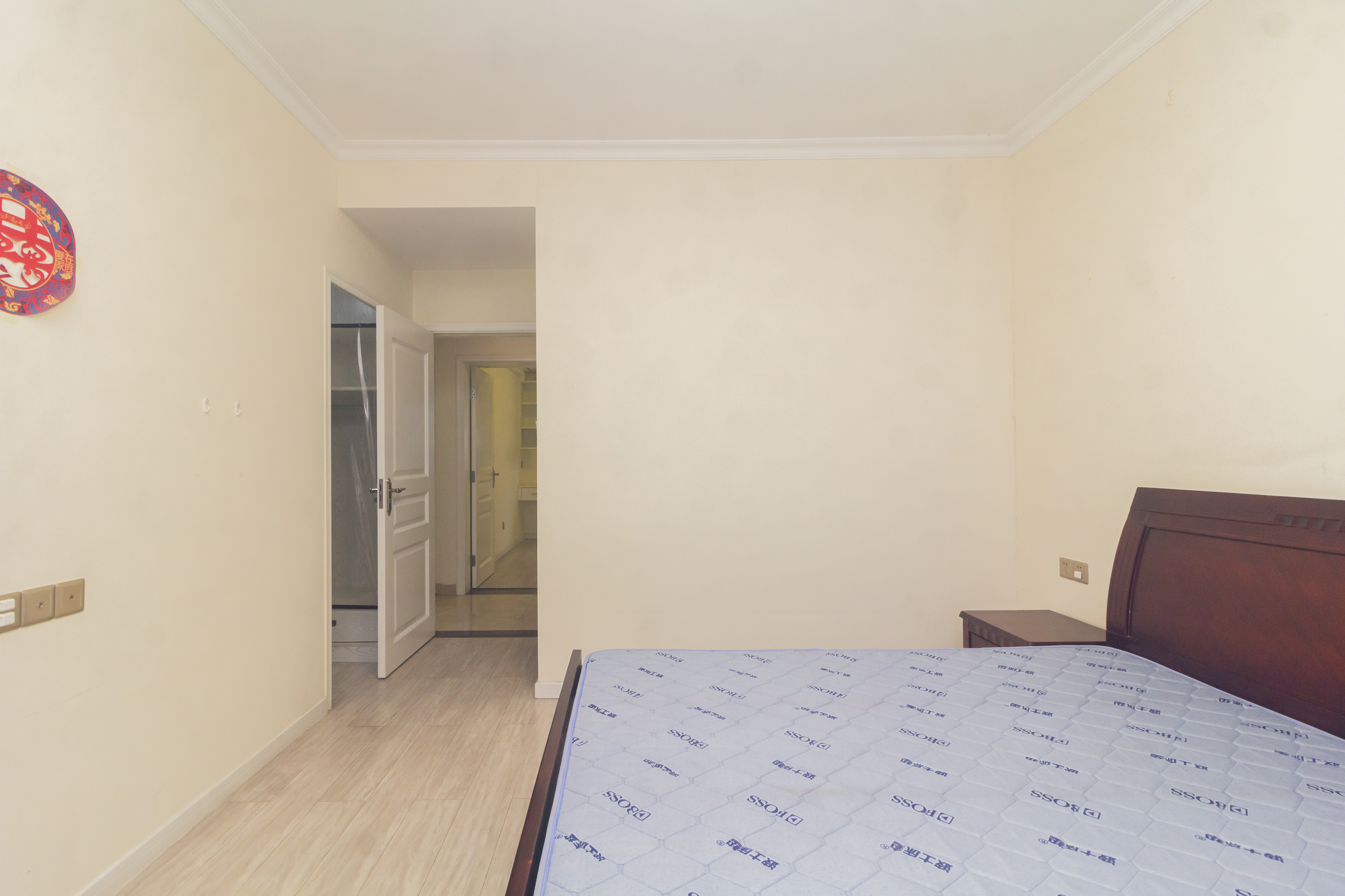 中国铁建国际城二期  4室2厅2卫    97.8万 中国铁建国际城二期  4室2厅2卫    97.8万卧室