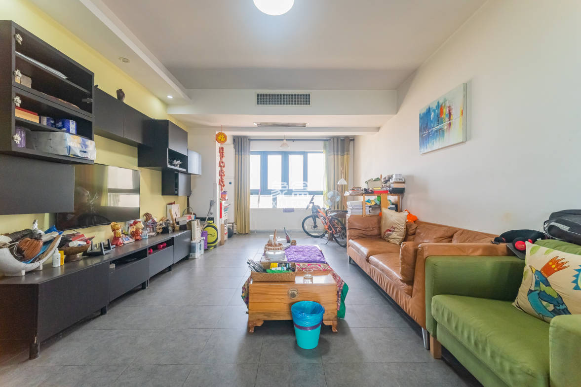 碧桂园威尼斯城 3室2厅2卫 88.0万 碧桂园威尼斯城 3室2厅2卫 88.0万客厅