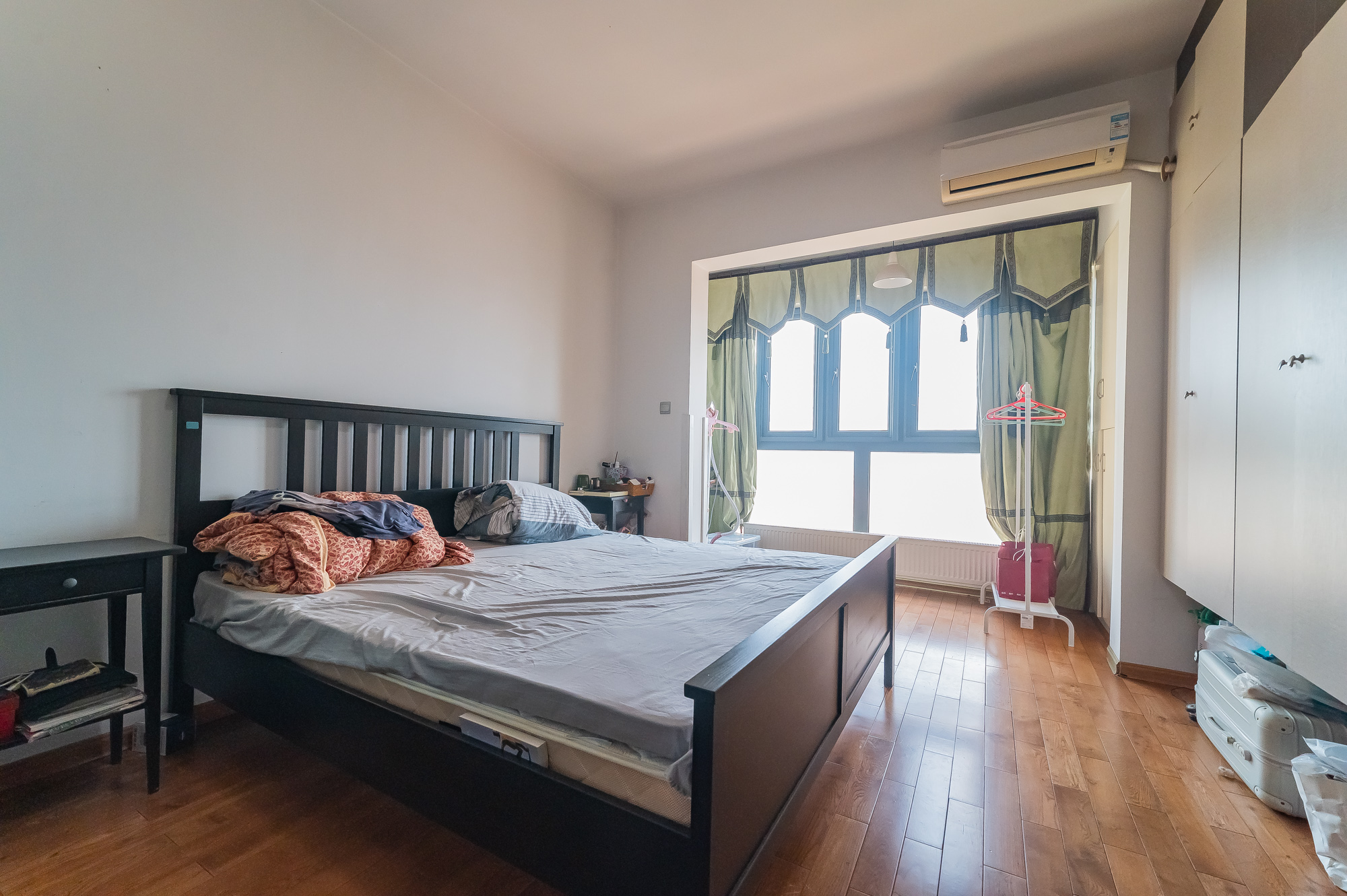 碧桂园威尼斯城 3室2厅2卫 88.0万 碧桂园威尼斯城 3室2厅2卫 88.0万卧室