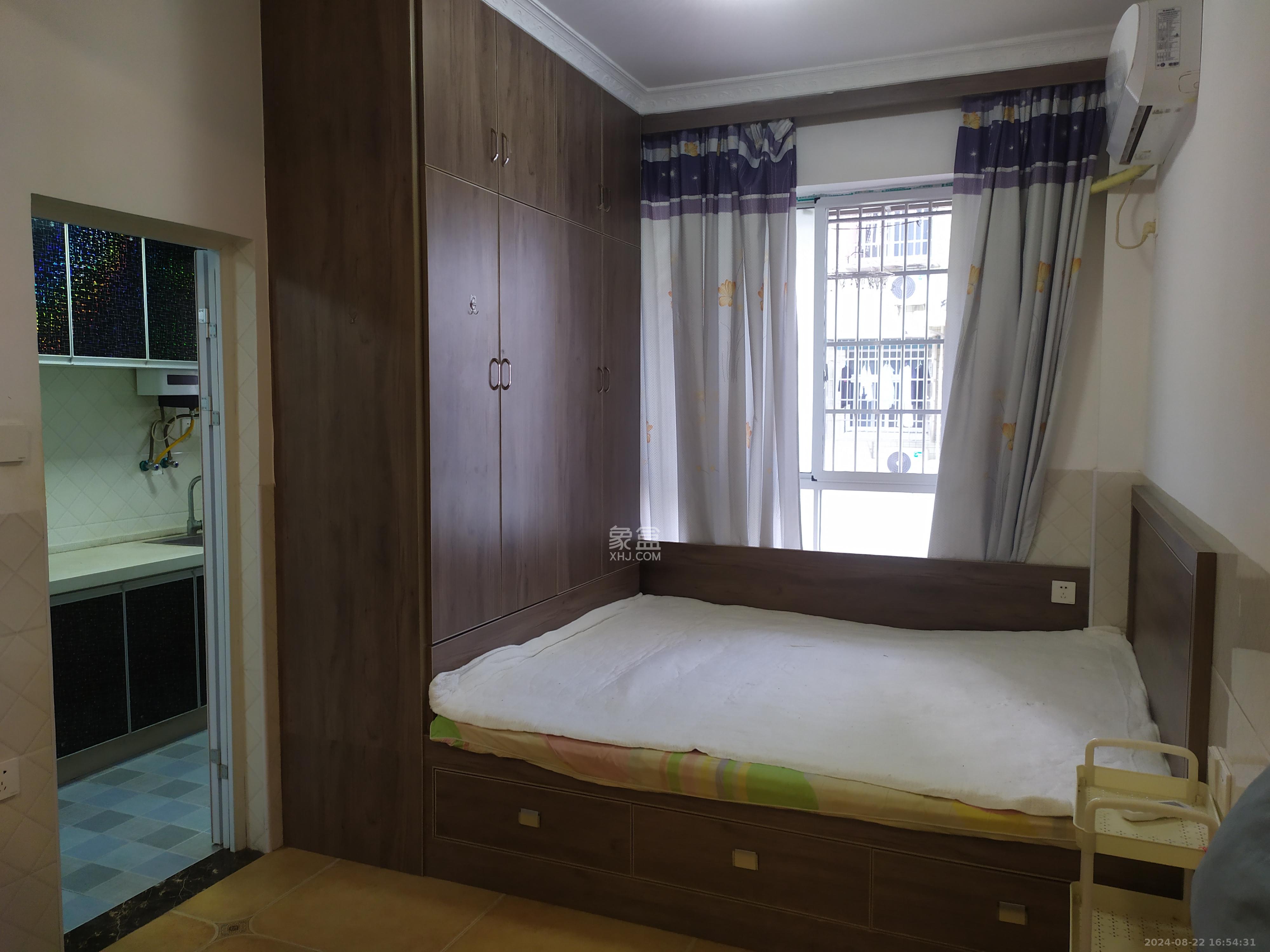 友兴家园  1室1厅1卫   1200.00元/月室内图
