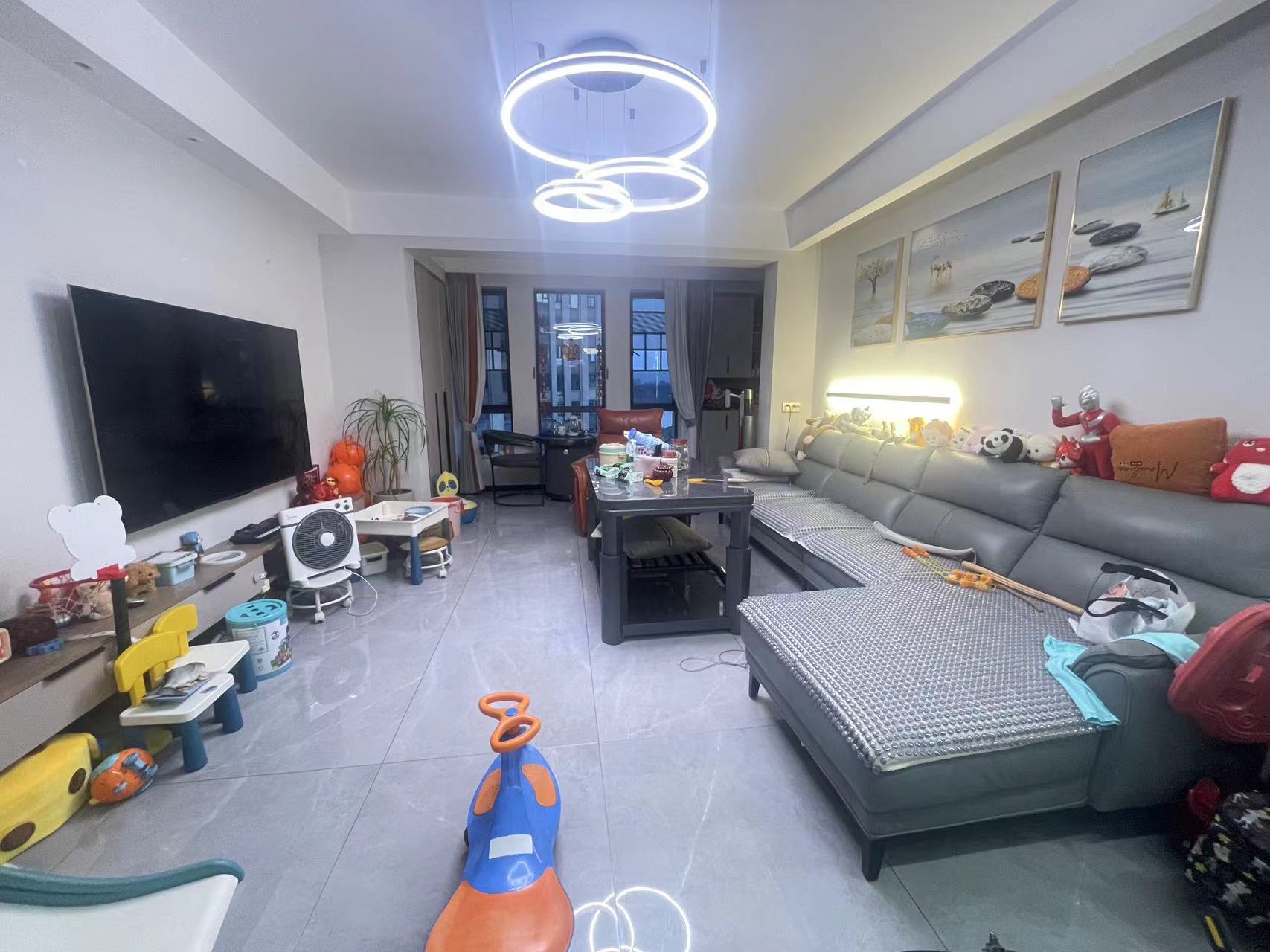 中泰财富湘江 4室2厅2卫 153.0万 中泰财富湘江 4室2厅2卫 153.0万室内图