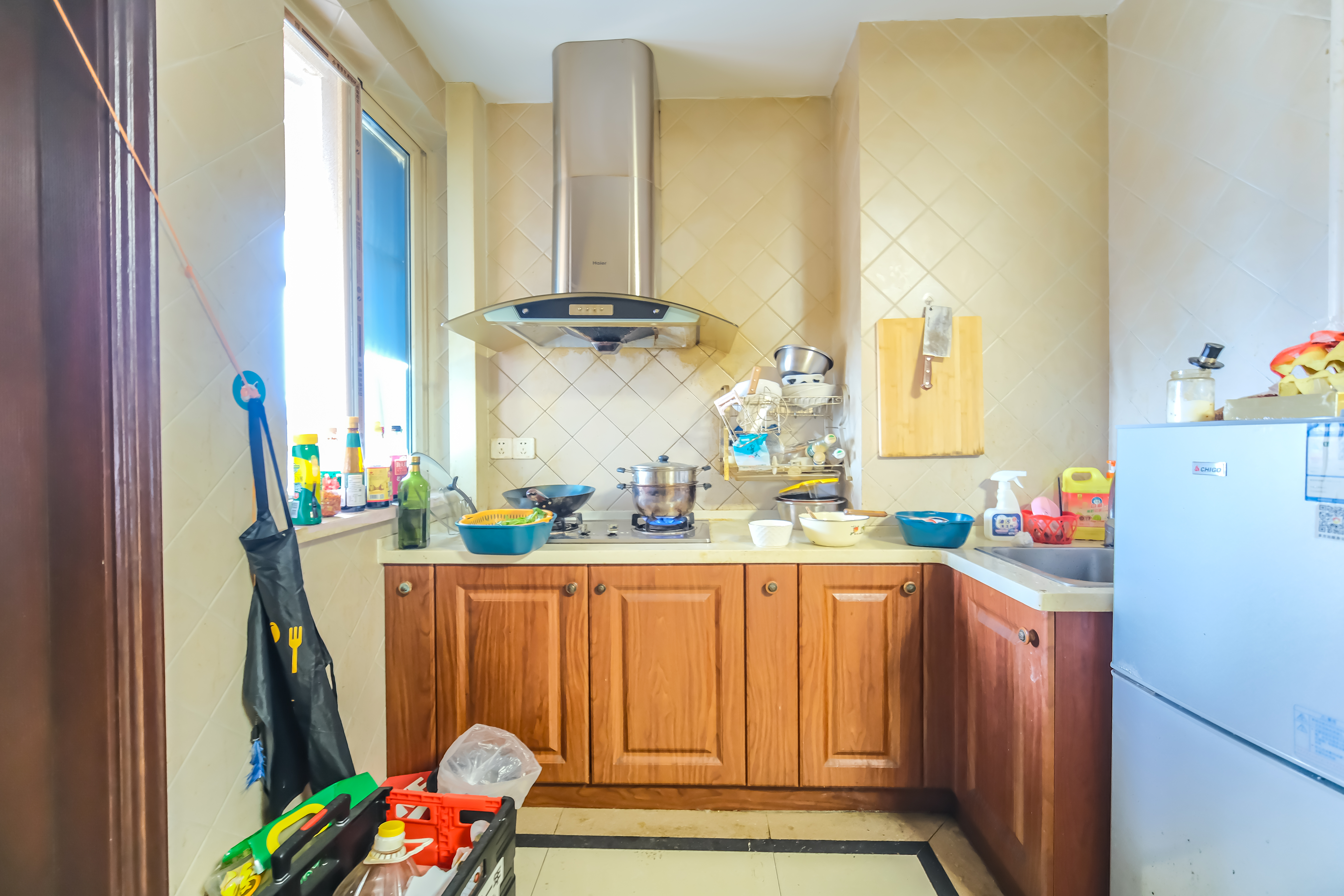 郡原居里  1室1厅1卫    32.8万厨房