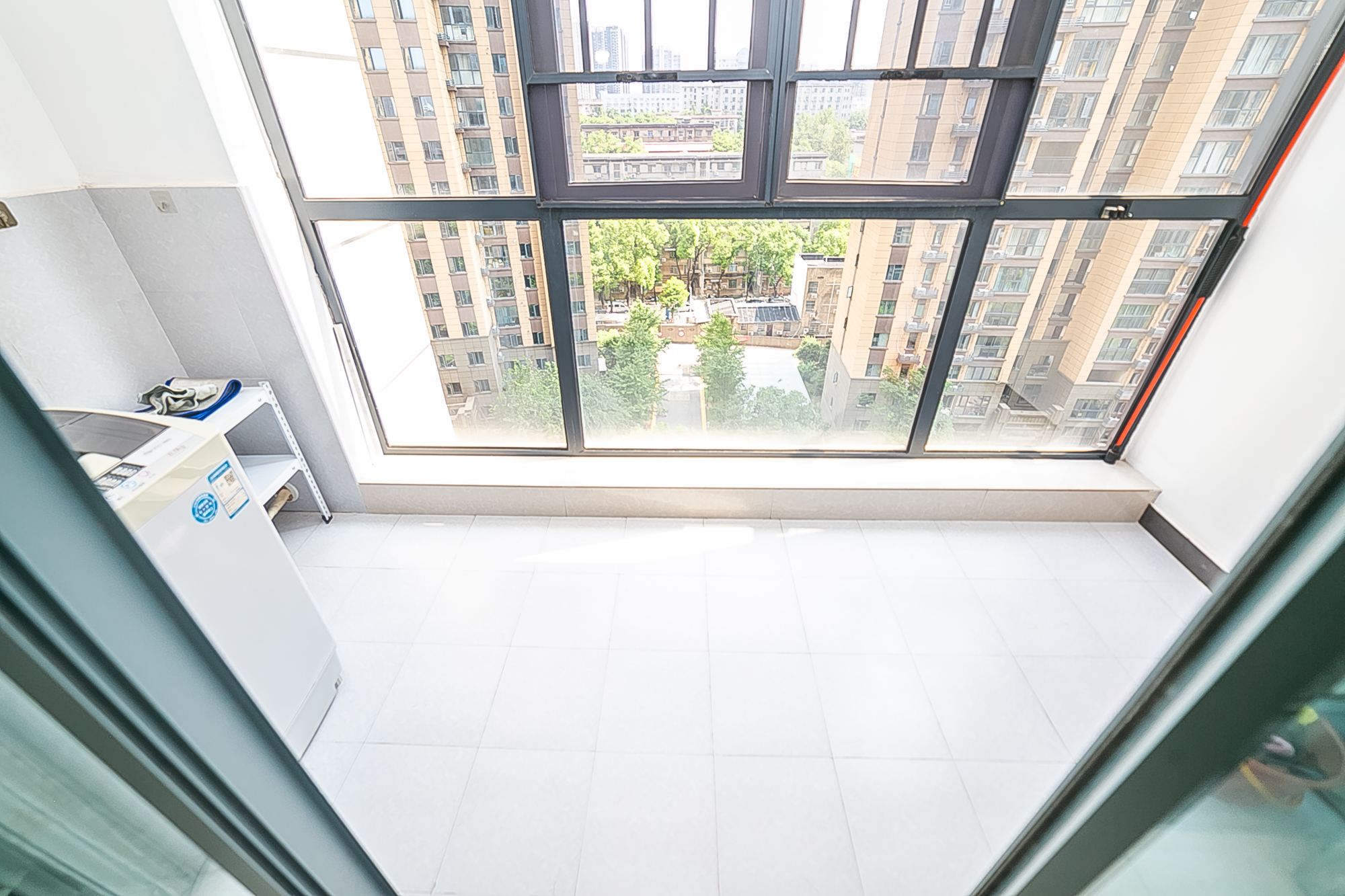 荣盛花语书苑 3室2厅1卫 76.8万 荣盛花语书苑 3室2厅1卫 76.8万其他