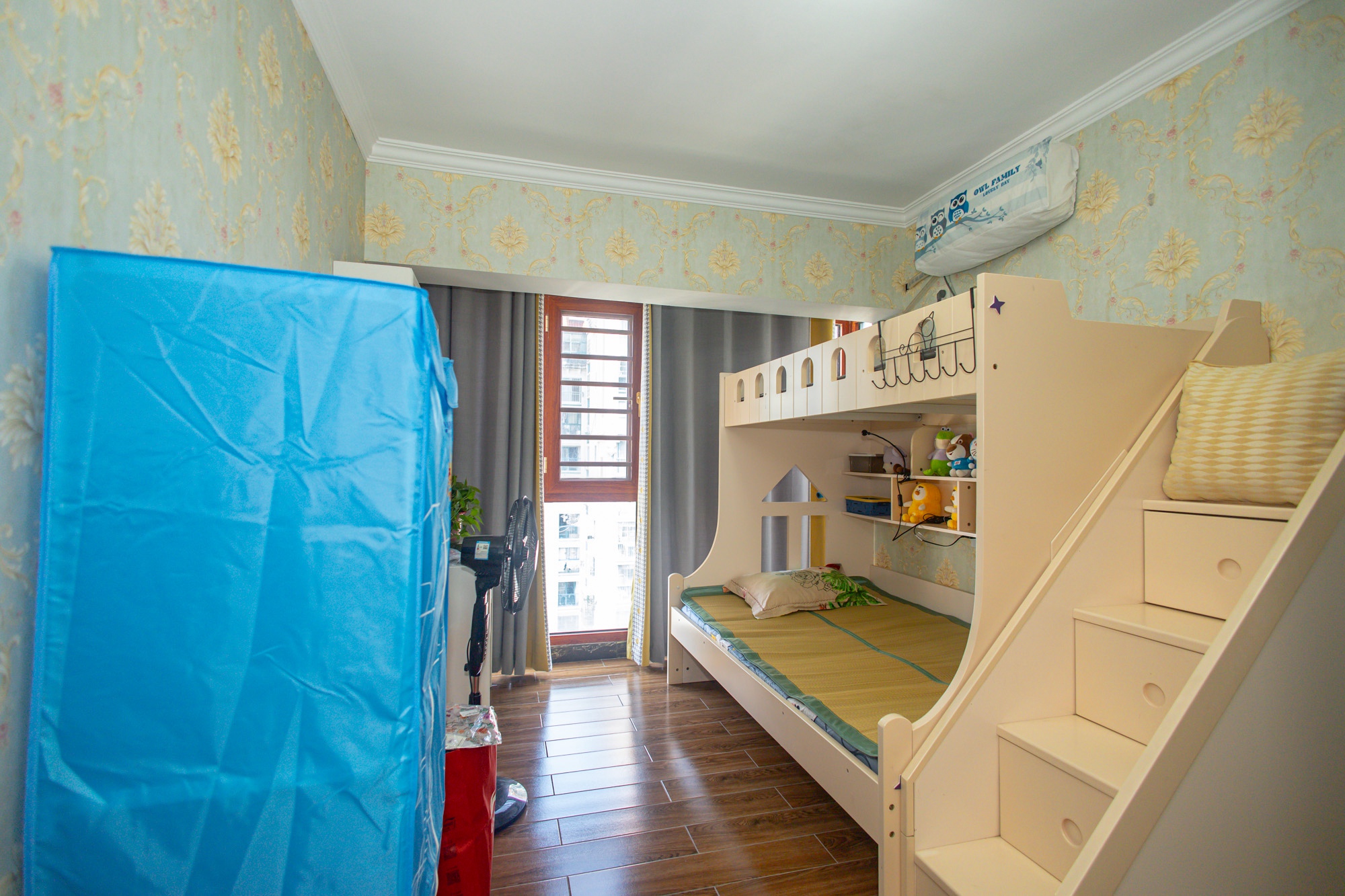 蝴蝶谷 1室2厅1卫 108.8万 蝴蝶谷 1室2厅1卫 108.8万卧室