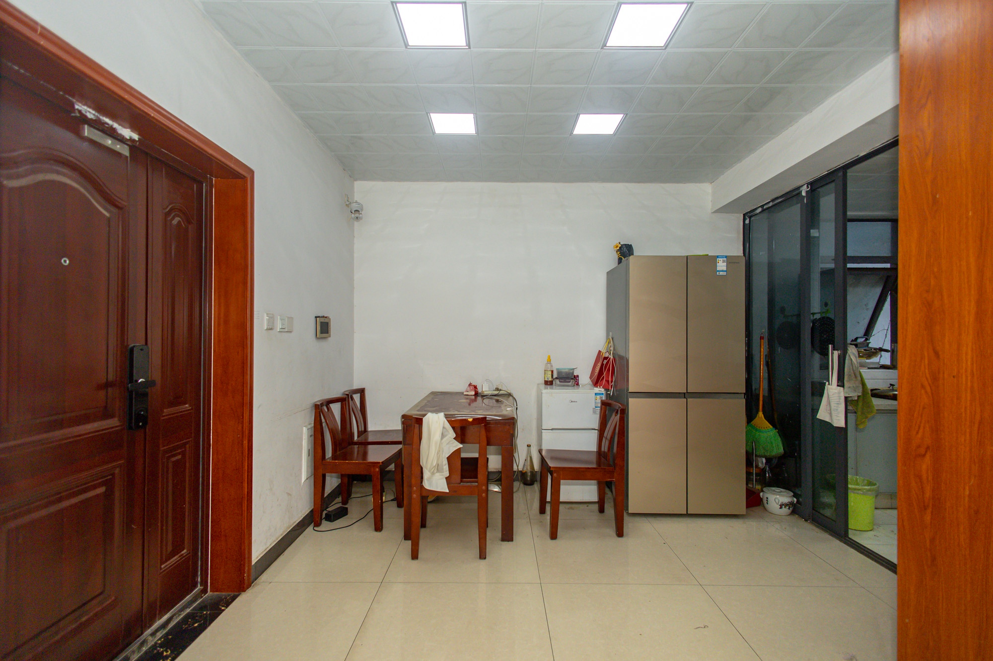 财富港湾(绿领大厦) 3室2厅2卫 68.0万 财富港湾(绿领大厦) 3室2厅2卫 68.0万其他