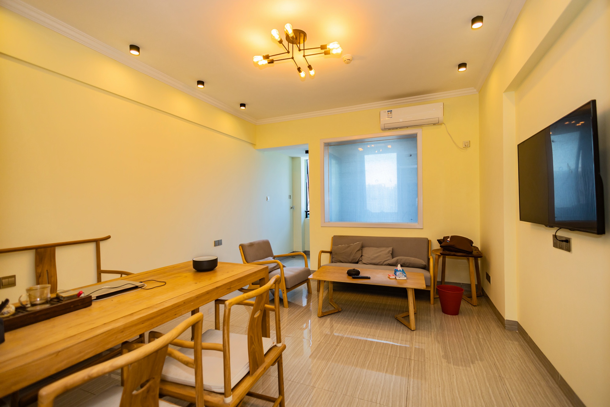 未来漫城 1室1厅1卫 28.8万 未来漫城 1室1厅1卫 28.8万客厅