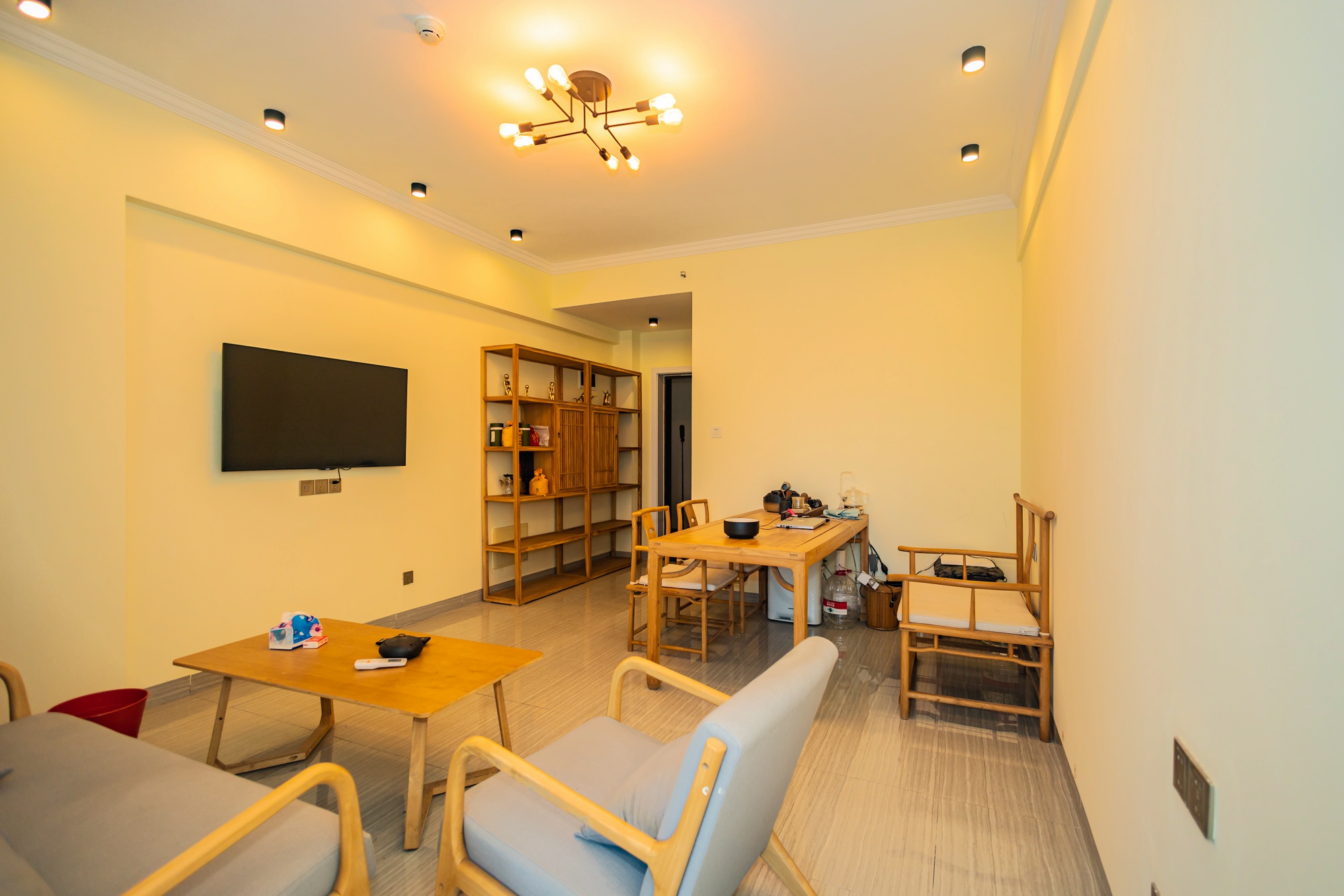 未来漫城 1室1厅1卫 28.8万 未来漫城 1室1厅1卫 28.8万客厅