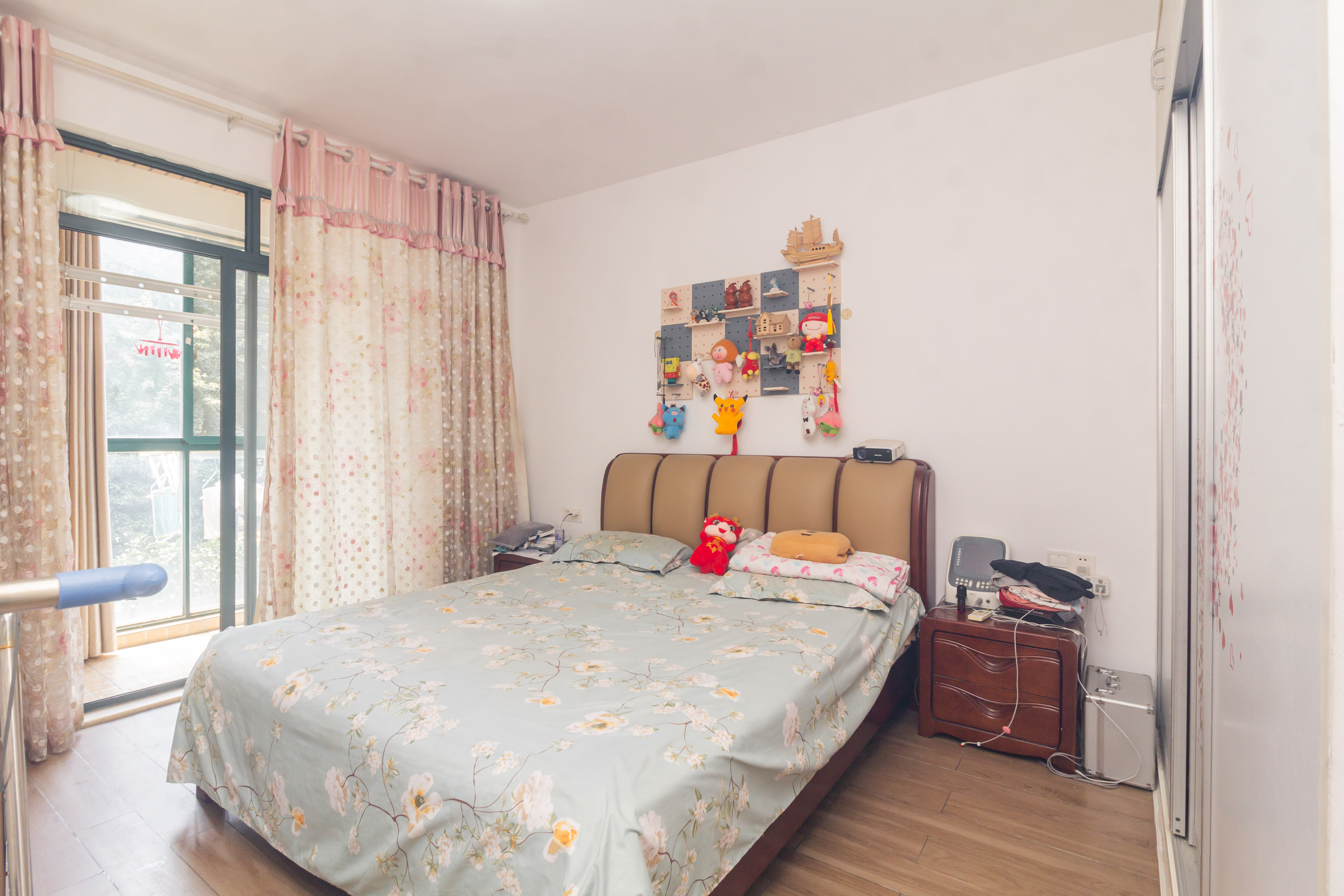 东业早安星城 1室2厅1卫 79.8万 东业早安星城 1室2厅1卫 79.8万卧室