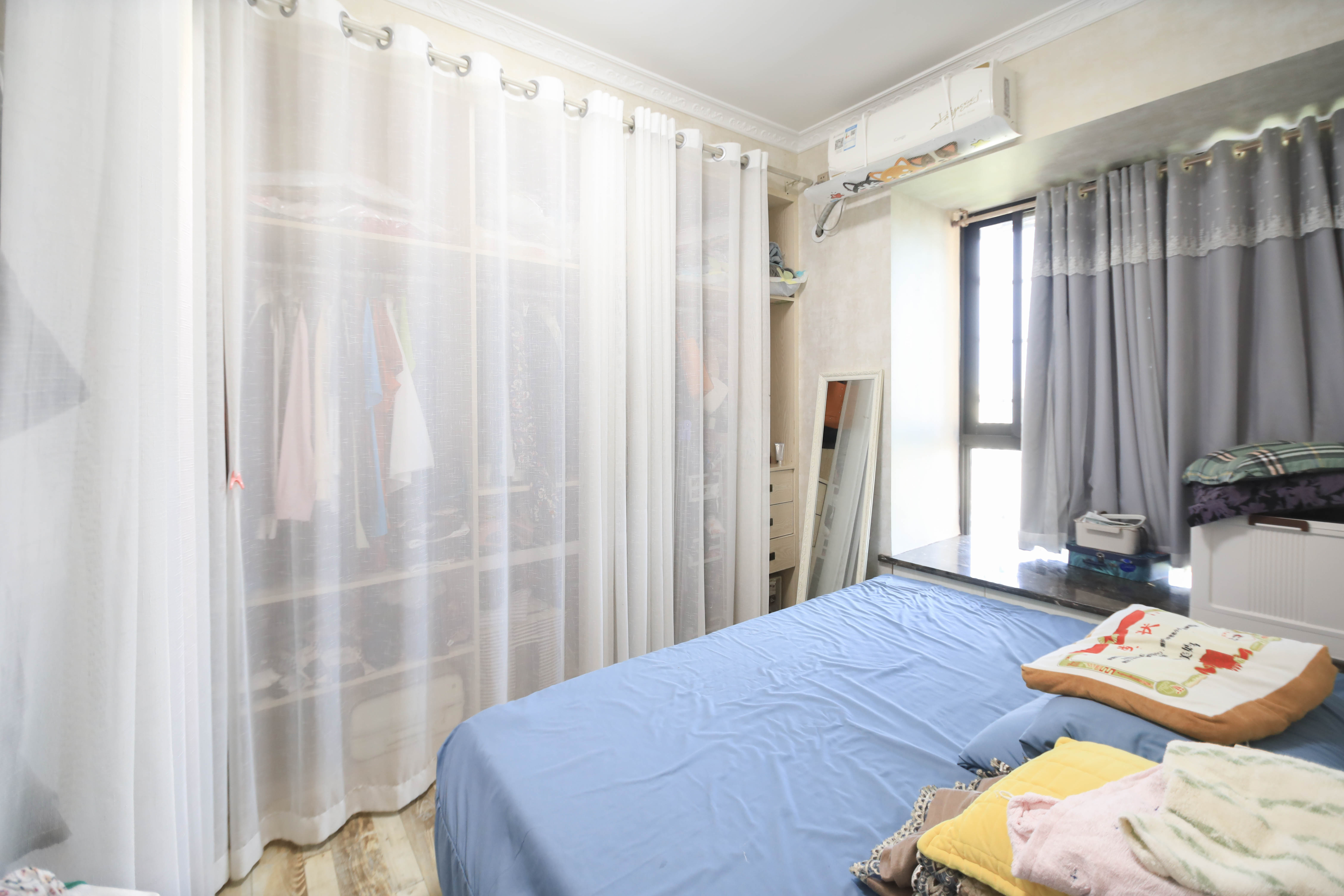 中豪城南时代（中豪南苑）  2室2厅1卫   78.00万卧室