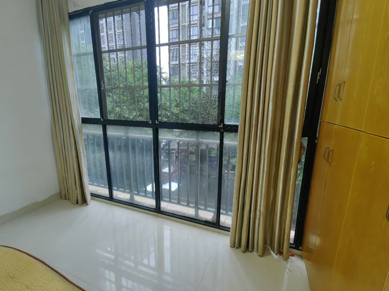 印象华都 3室2厅1卫 37.0万 印象华都 3室2厅1卫 37.0万室内图