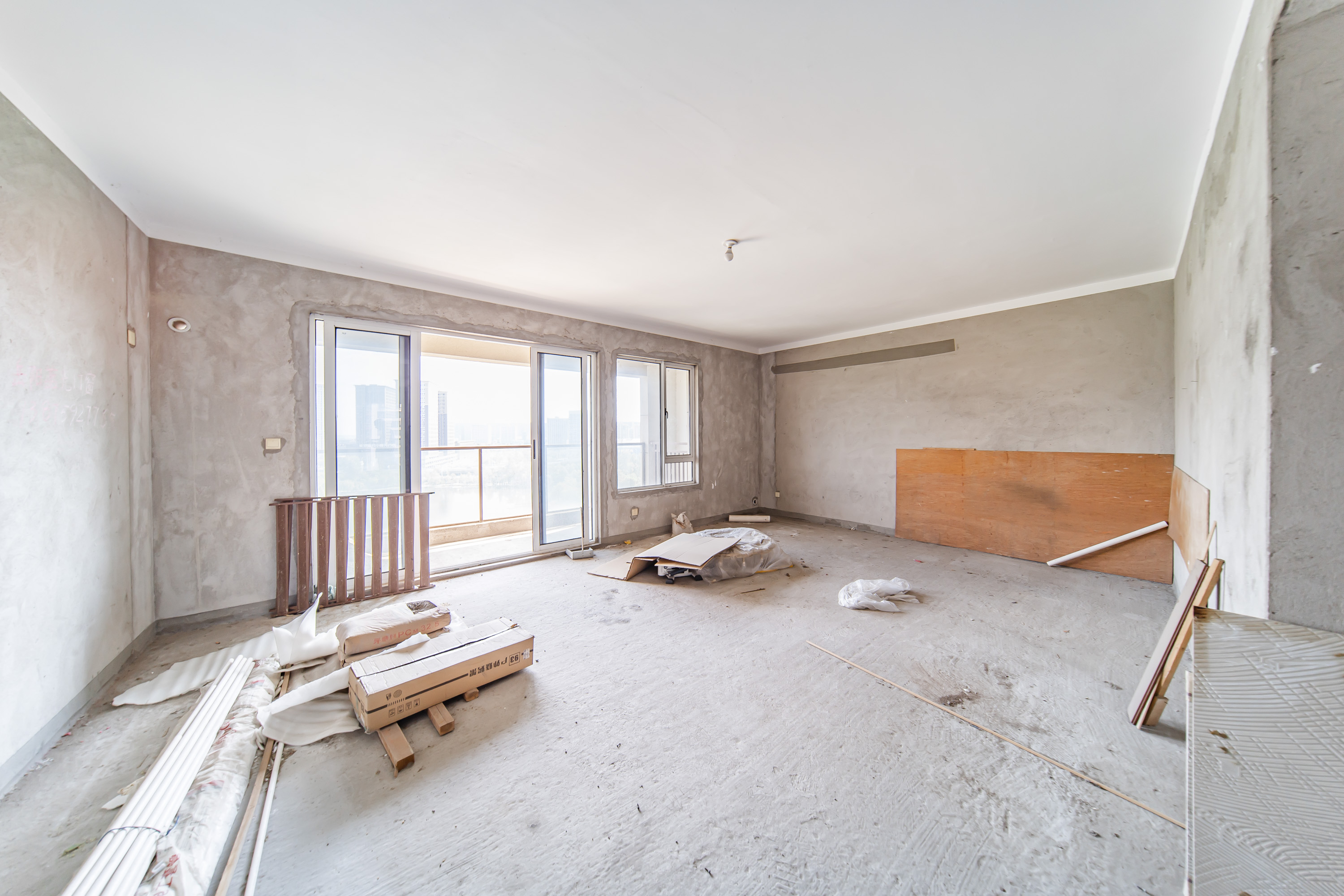 中天栖溪里  4室2厅2卫    350.0万 中天栖溪里  4室2厅2卫    350.0万客厅