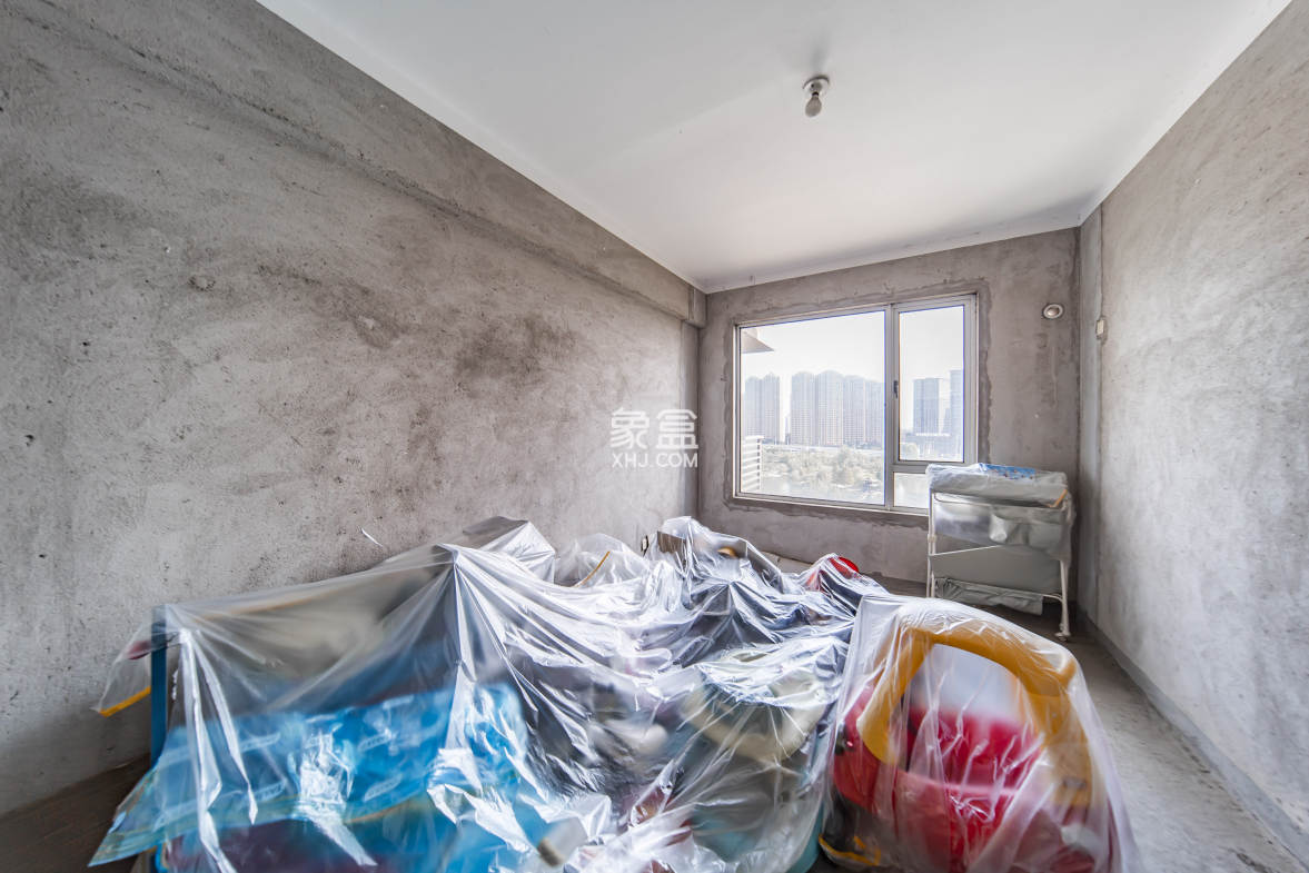 中天栖溪里  4室2厅2卫    350.0万 中天栖溪里  4室2厅2卫    350.0万卧室