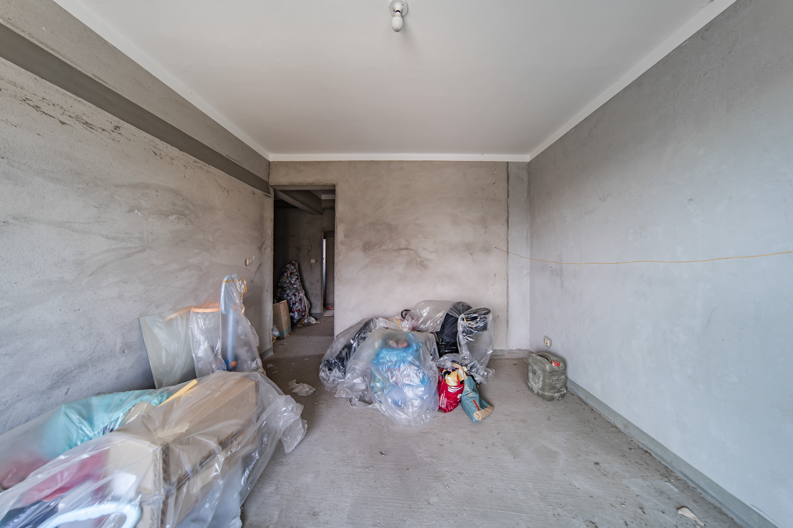 中天栖溪里  4室2厅2卫    350.0万 中天栖溪里  4室2厅2卫    350.0万卧室