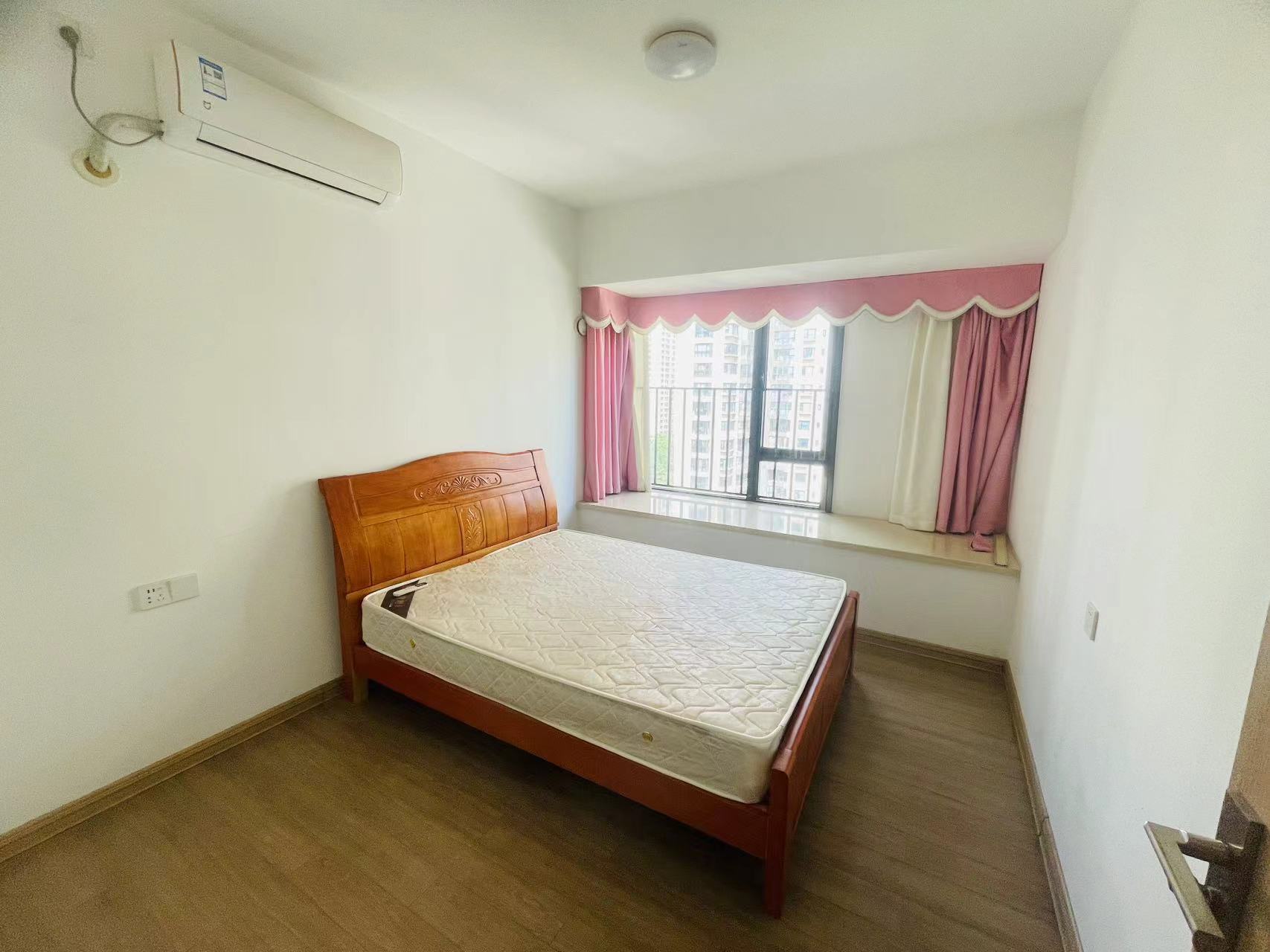 蓝溪谷 3室2厅2卫 59.0万 蓝溪谷 3室2厅2卫 59.0万室内图