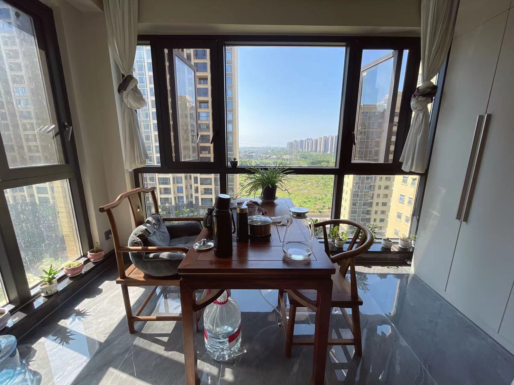 春藤公馆  3室2厅2卫    76.0万 春藤公馆  3室2厅2卫    76.0万室内图