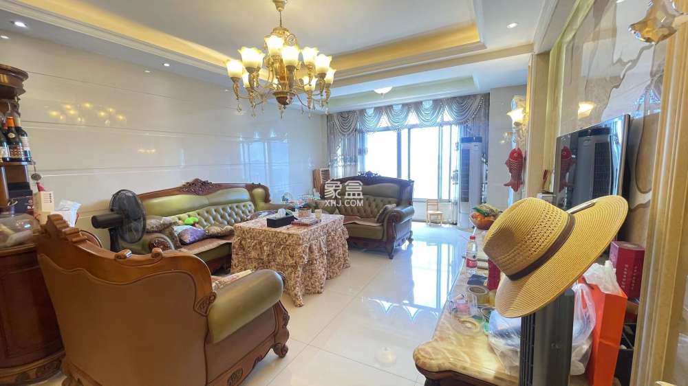 株洲锦绣江山  6室3厅4卫    142.0万