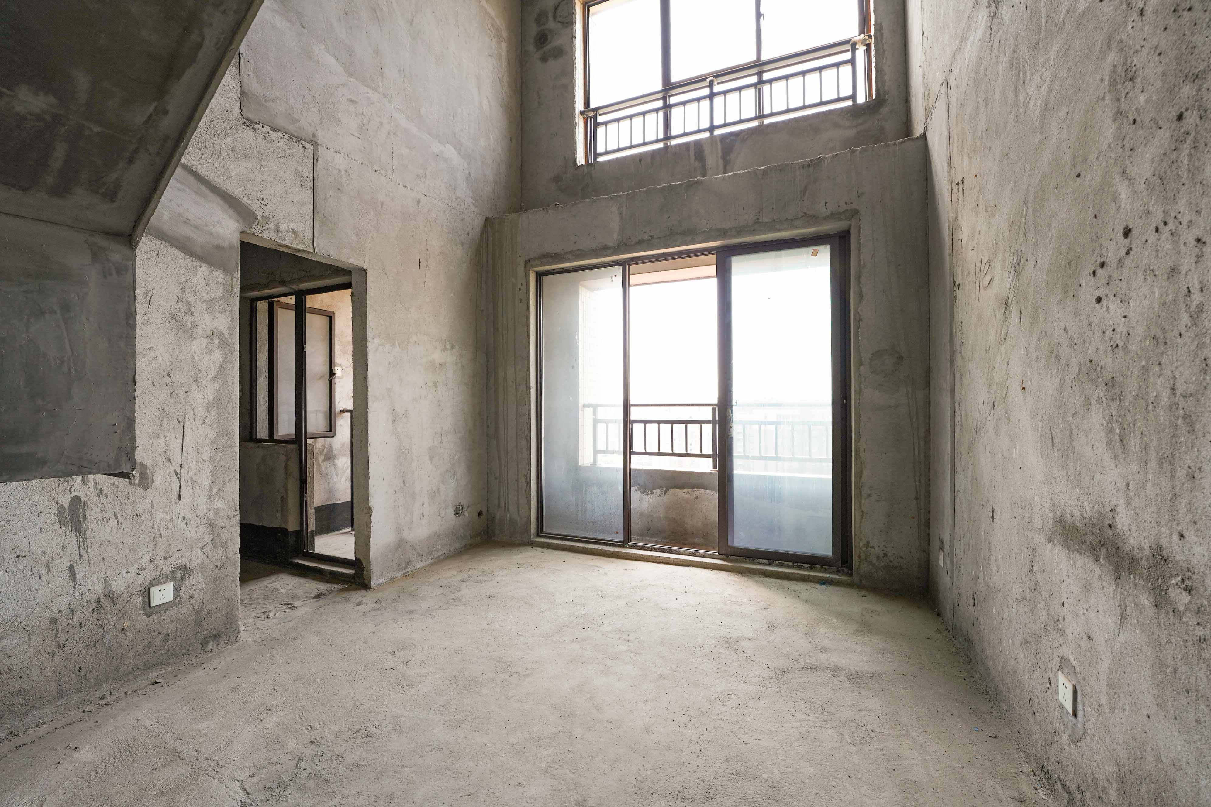 橘郡礼顿山  3室2厅1卫    40.0万 橘郡礼顿山  3室2厅1卫    40.0万