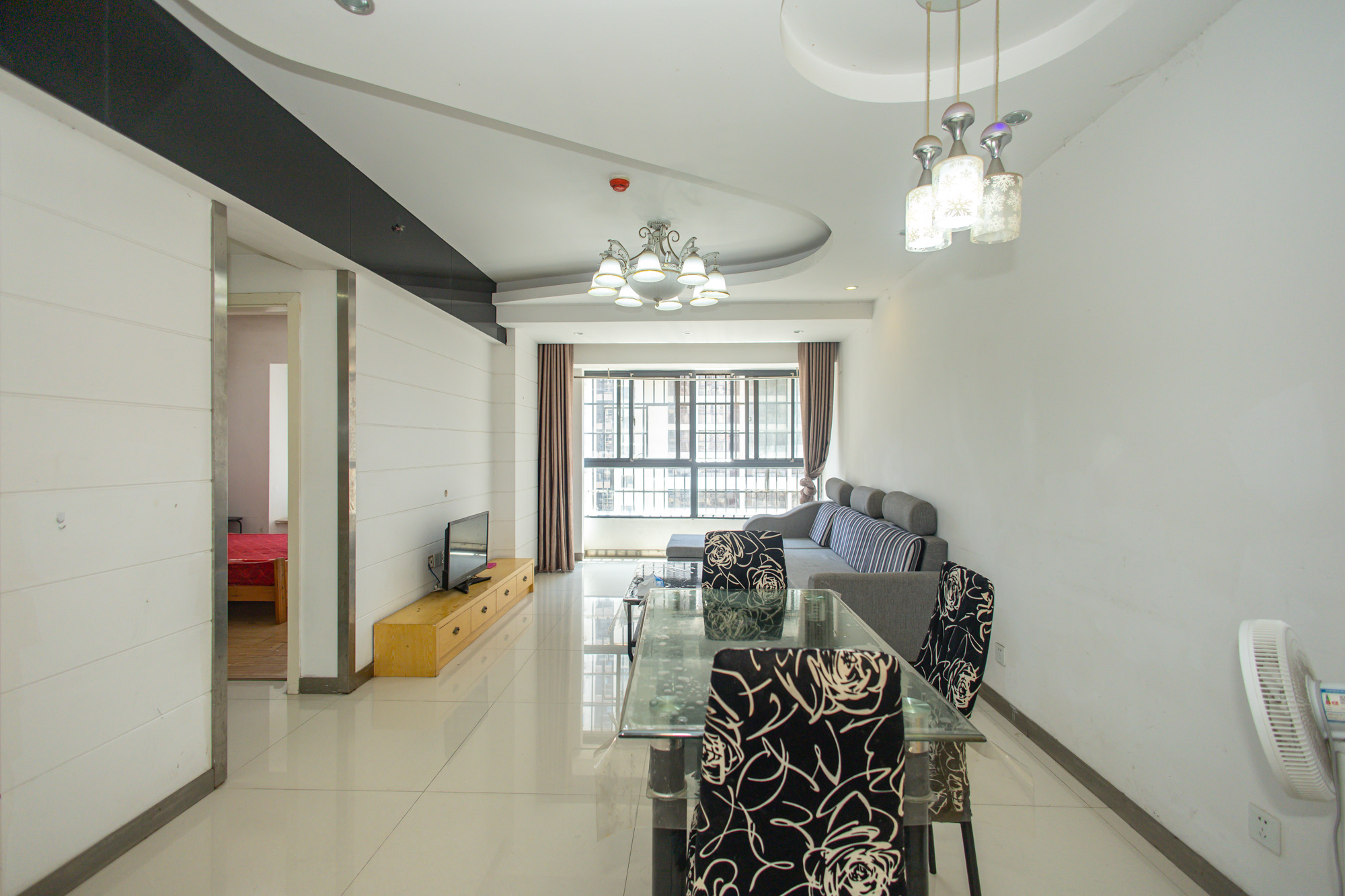 新长海广场  1室1厅1卫    40.8万 新长海广场  1室1厅1卫    40.8万