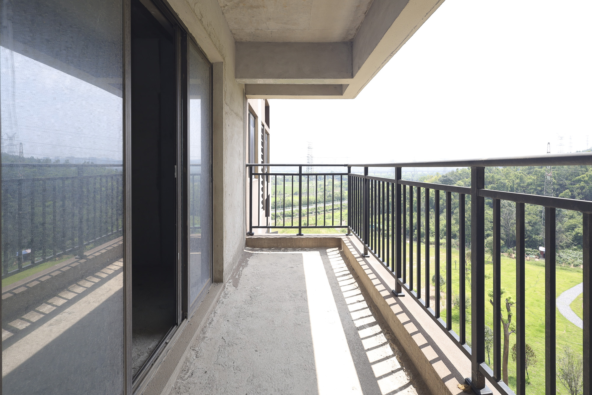 美来美城市广场 4室2厅2卫 95.0万 美来美城市广场 4室2厅2卫 95.0万阳台