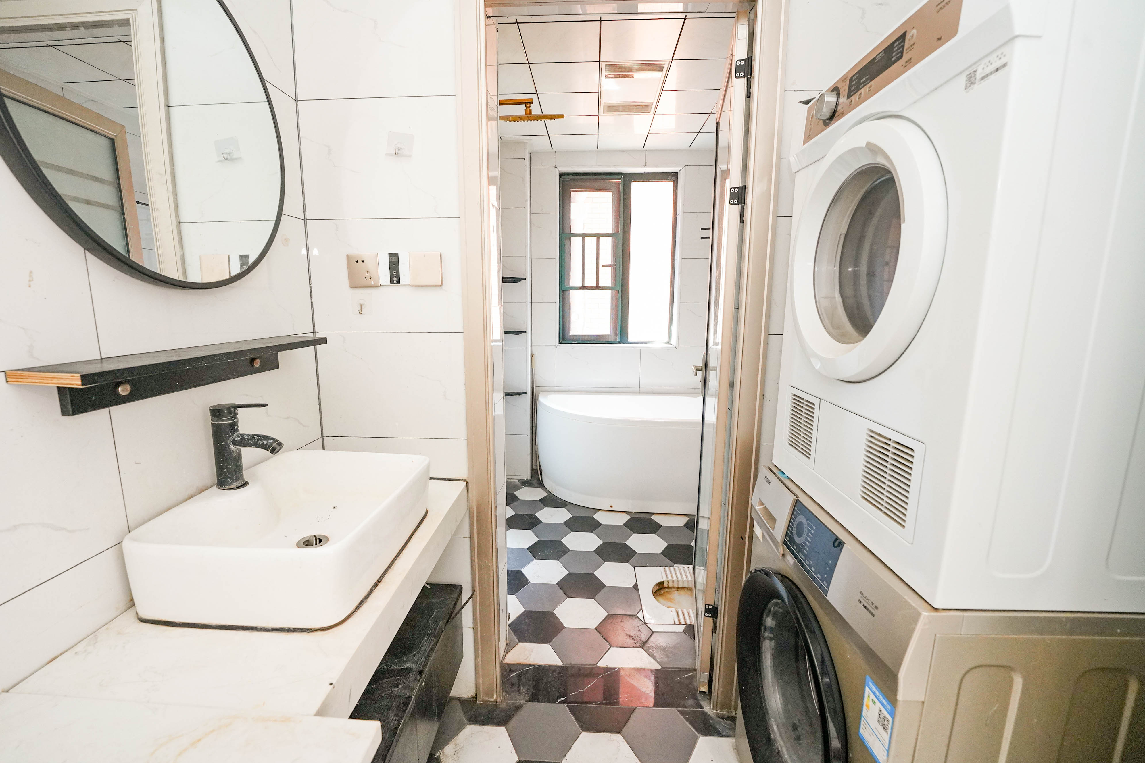 丽发新城  3室2厅1卫    66.0万 丽发新城  3室2厅1卫    66.0万其他