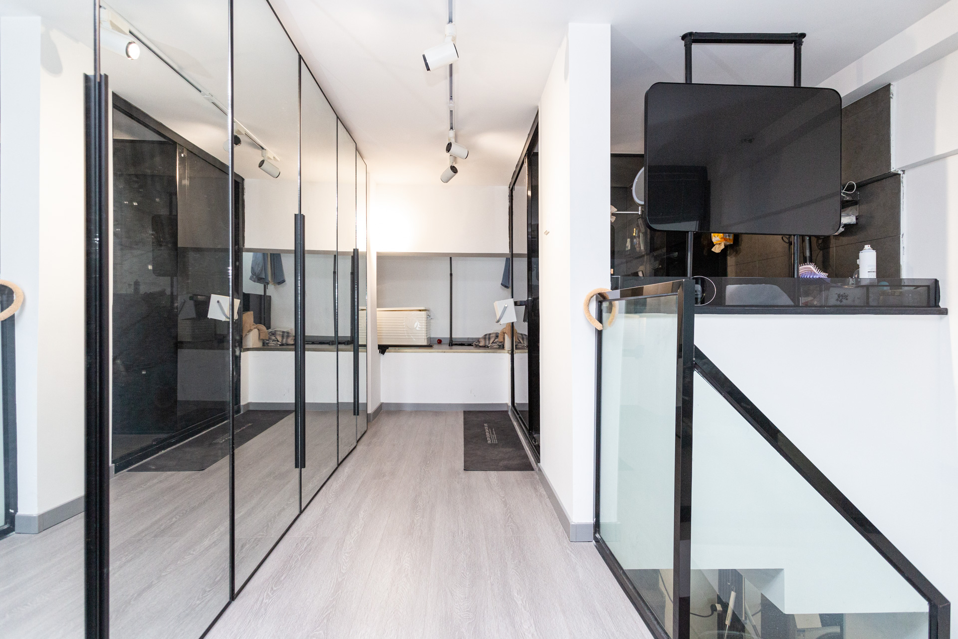 信诚湘江揽月(至善美景大厦) 1室1厅1卫 29.80万 信诚湘江揽月(至善美景大厦) 1室1厅1卫 29.80万其他